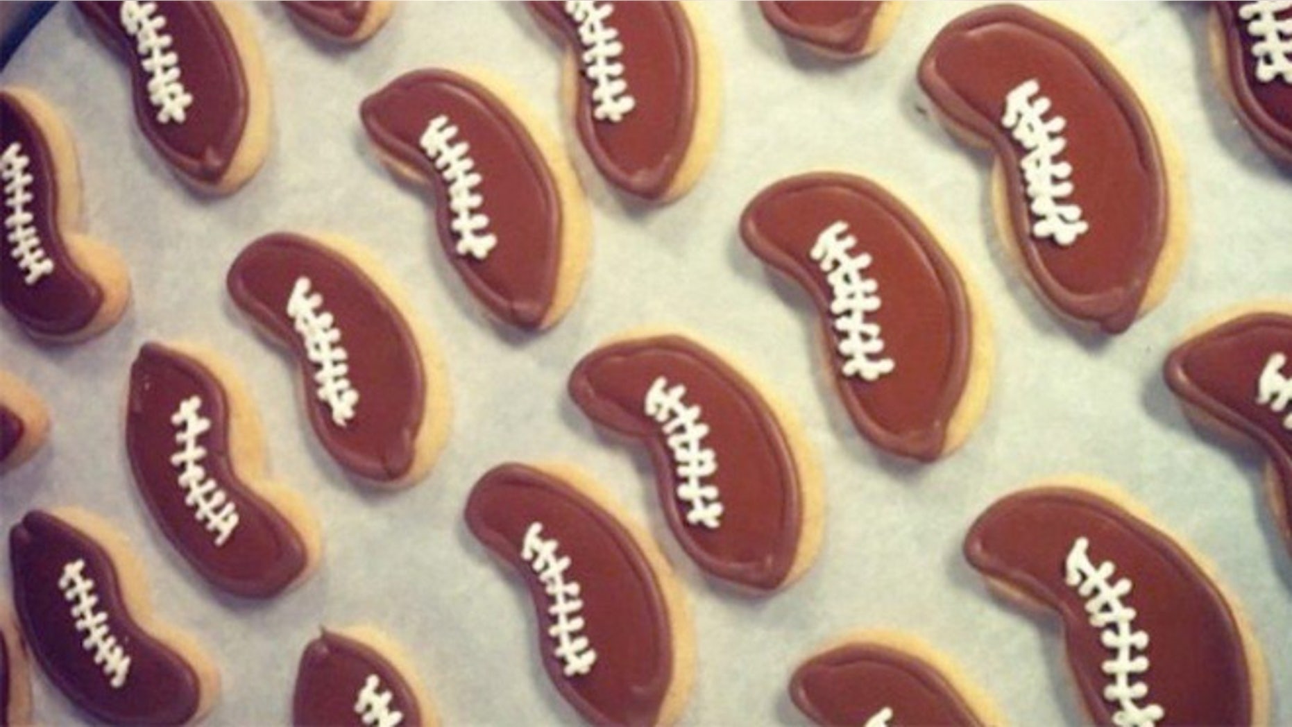 Deflate-gate dessert: These cookies are missing a little air.