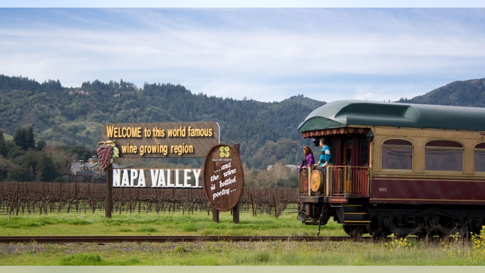 A group of mostly black Wine Train customers have settled a discrimination lawsuit.