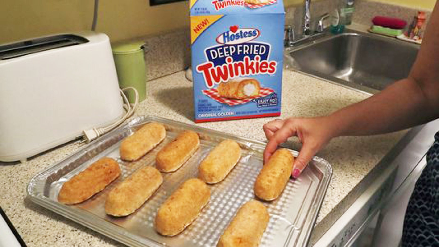 Hostess launches Deep-Fried Twinkies exclusively at Walmart | Fox News