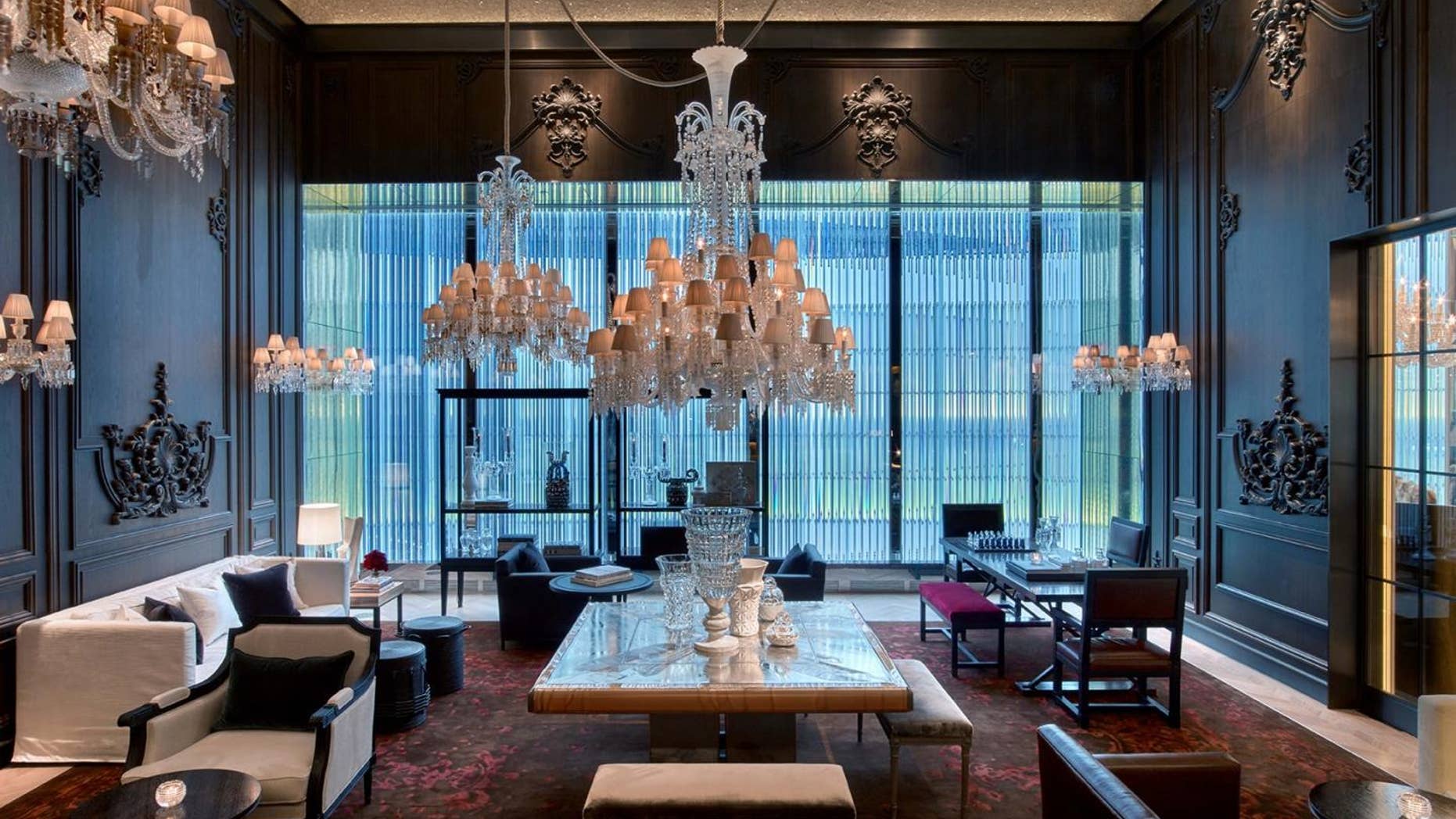 The Petit Salon is dripping in crystals at this midtown Manhattan hotel.