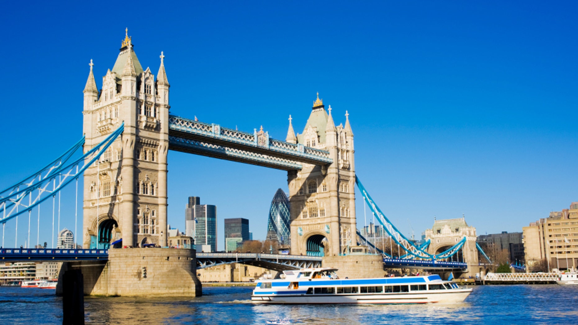 Enjoy a trip to London earlier in the summer to avoid hefty airline prices.