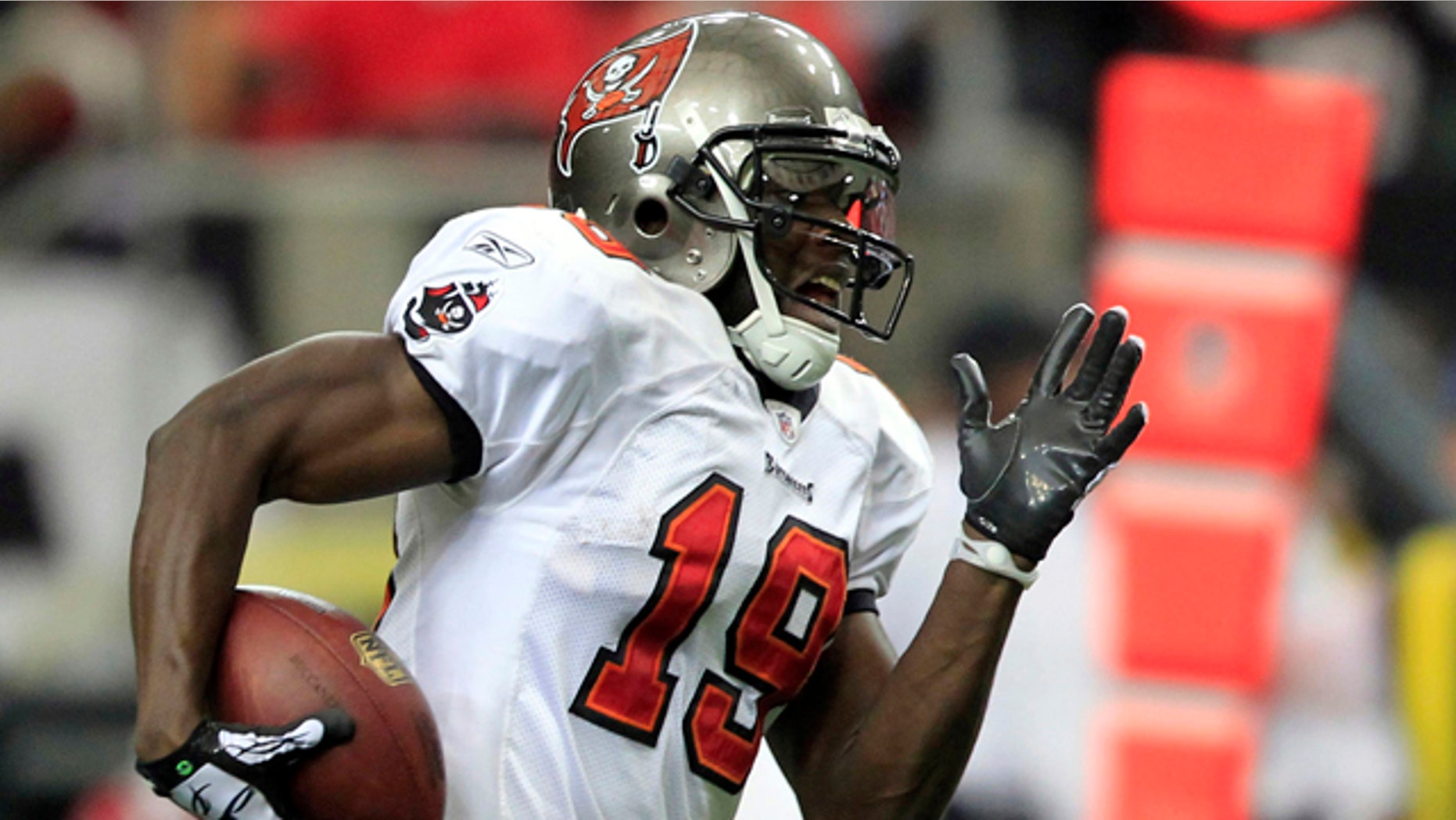 Nov. 7: Tampa Bay Buccaneers wide receiver Mike Williams runs for a touchdown in the second quarter of an NFL football game against the Atlanta Falcons in Atlanta. (AP/David Goldman)