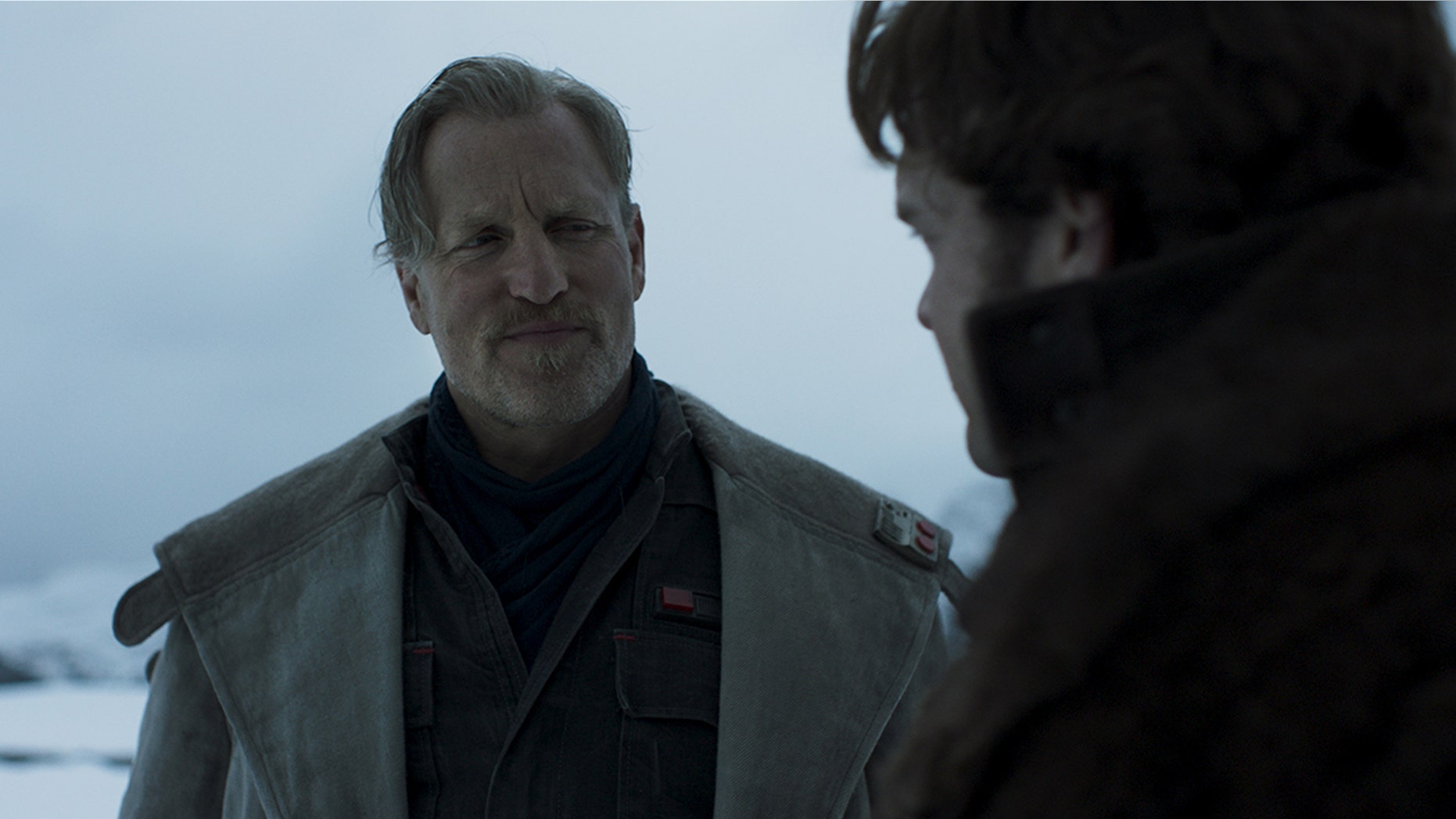Woody Harrelson is Beckett and Alden Ehrenreich is Han Solo in SOLO: A STAR WARS STORY.