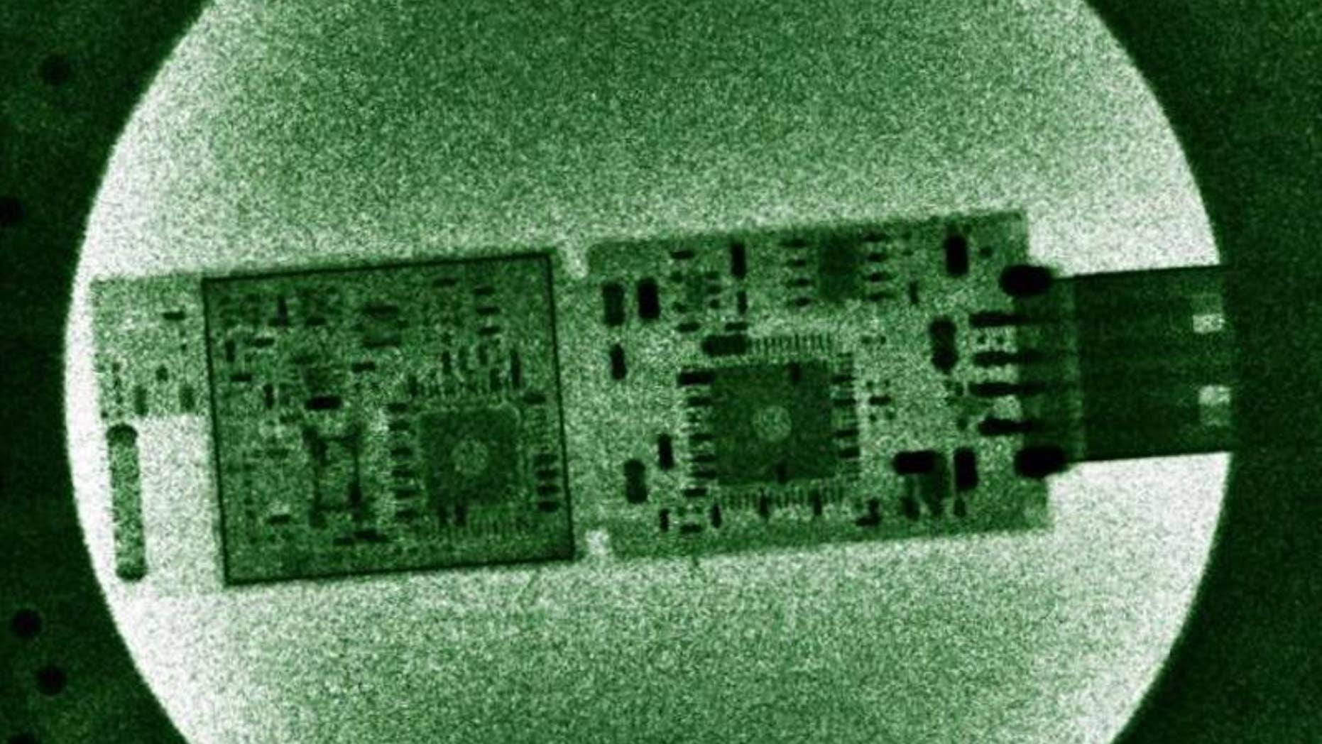Using the brightest light ever produced, University of Nebraska-Lincoln physicists obtained this high-resolution X-ray of a USB drive. The image reveals details not visible with ordinary X-ray imaging.
