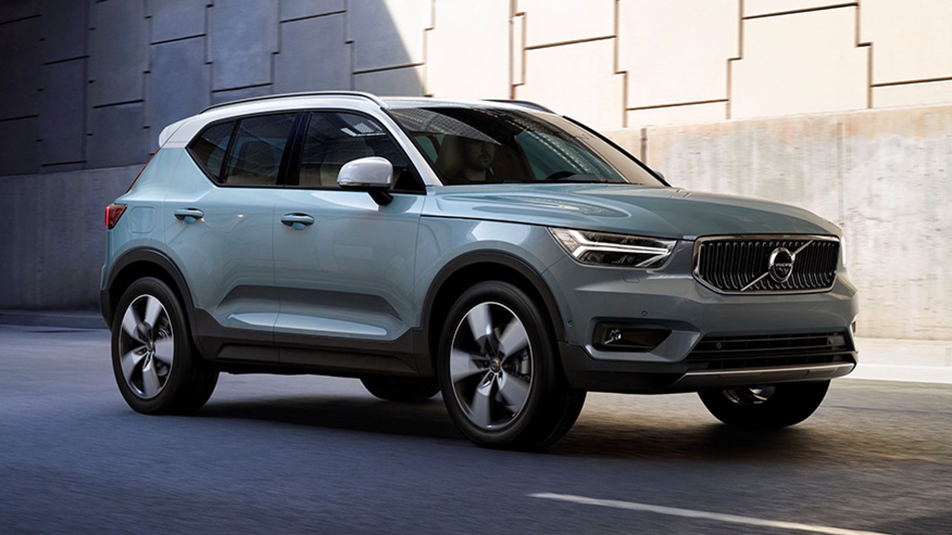 New Volvo XC40 - exterior