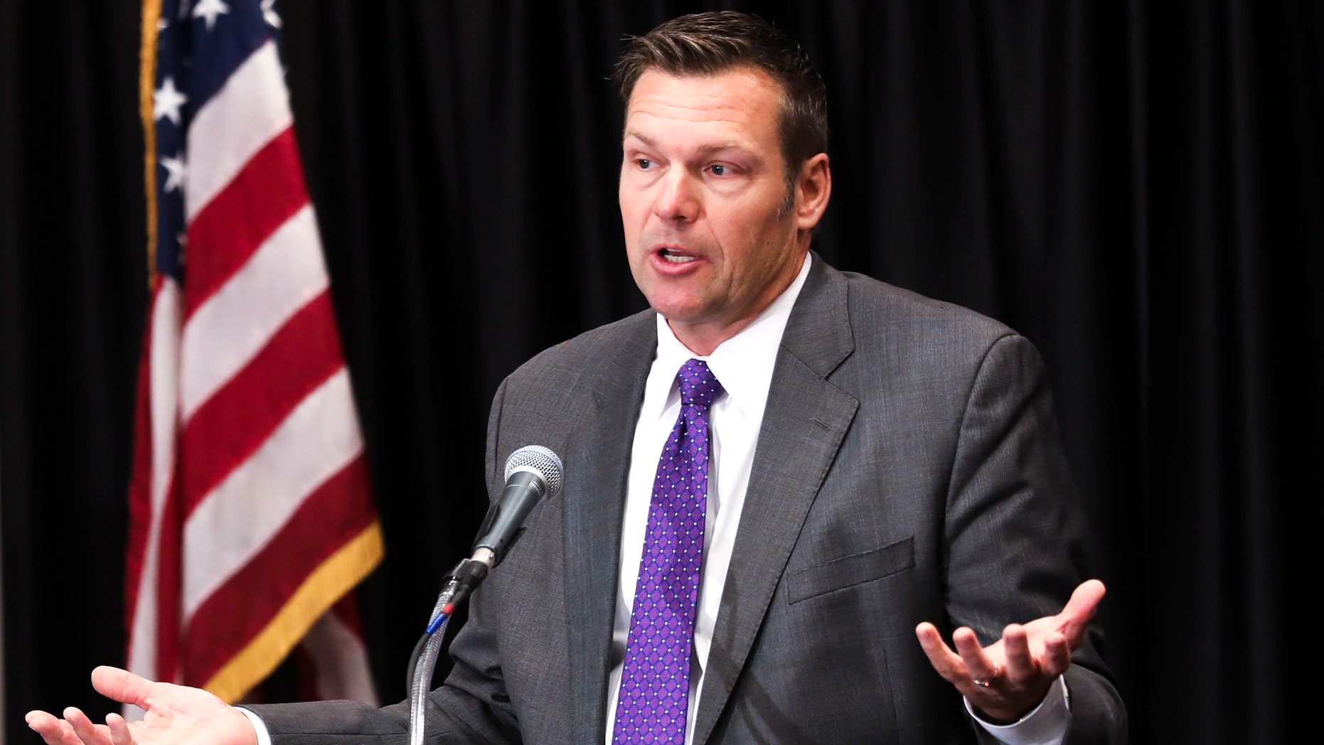 Two former Republican governors have backed Democrat Laura Kelly's gubernatorial bid over Republican nominee Kris Kobach.