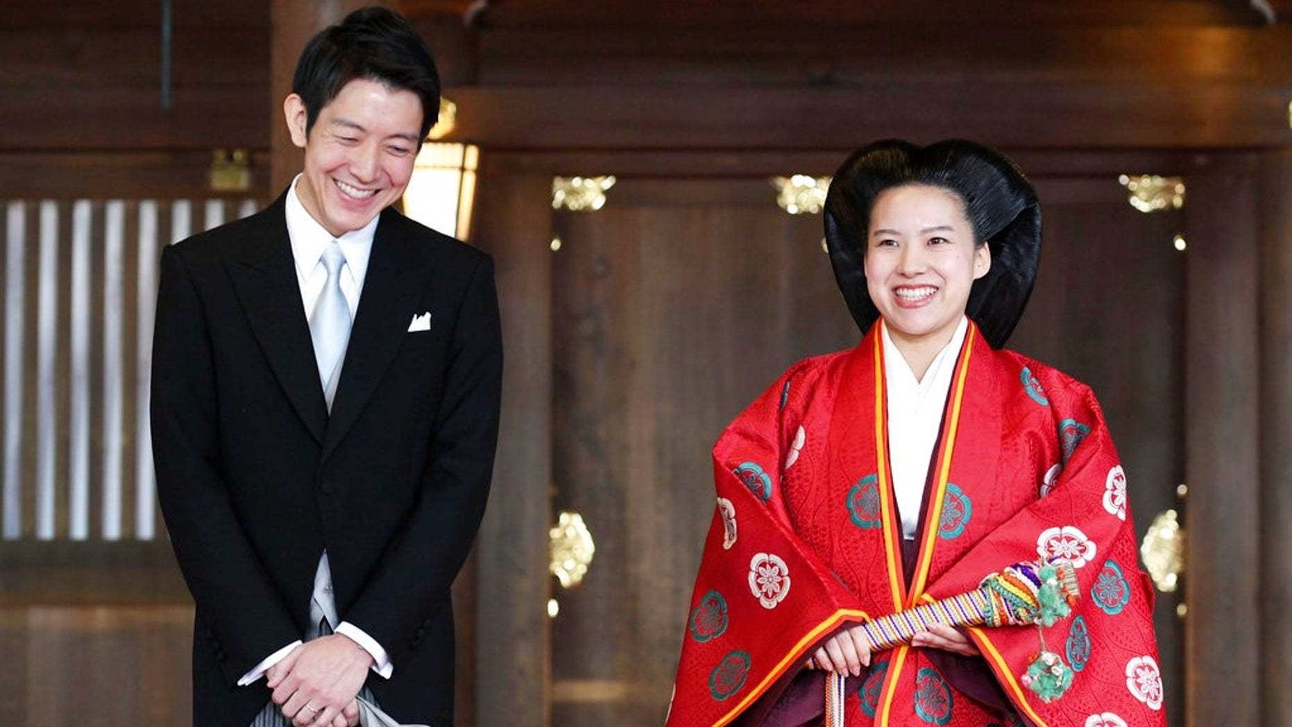 Japanese Princess Ayako Marries Commoner Gives Up Royal Status Fox News
