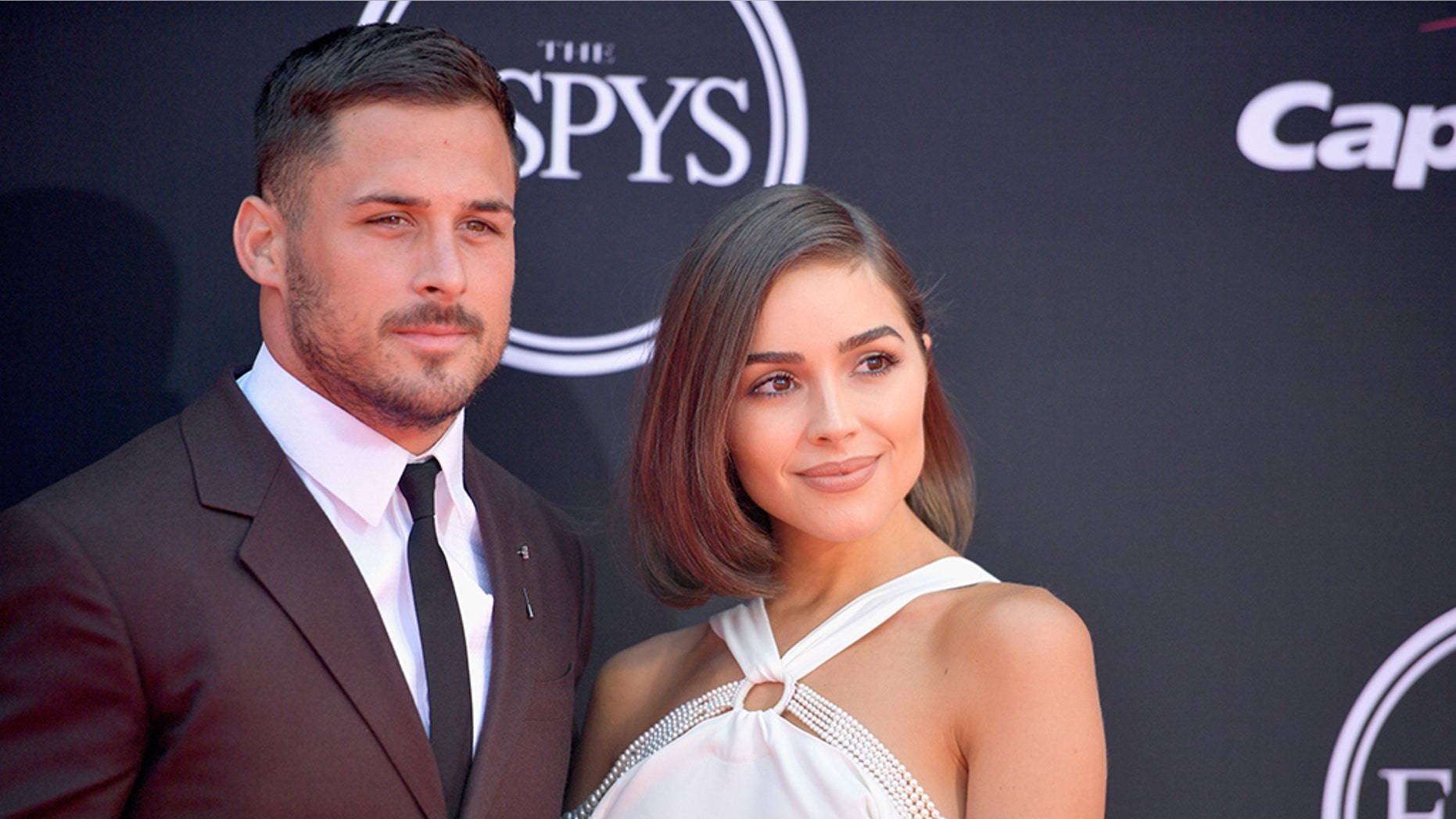 Le joueur de la NFL, Danny Amendola, et la mannequin Olivia Culpo, assistent à l'ESPYS 2017 au Microsoft Theatre le 12 juillet 2017 à Los Angeles, en Californie.