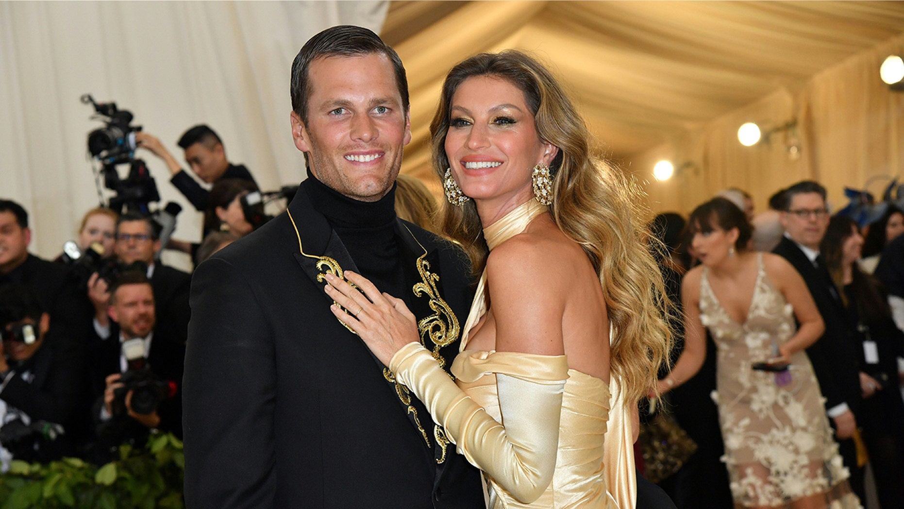 Tom Brady and Gisele Bündchen arrive for the Met 2018 Gala on May 7, 2018 at the Metropolitan Museum of Art in New York.