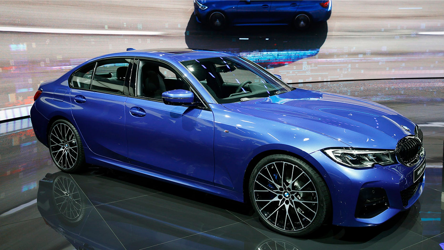 2019 bmw 3 series the 2019 bmw 3 series can drive itself 50 yards in 2019 bmw 3 series the 2019 bmw 3 series can drive itself 50 yards in