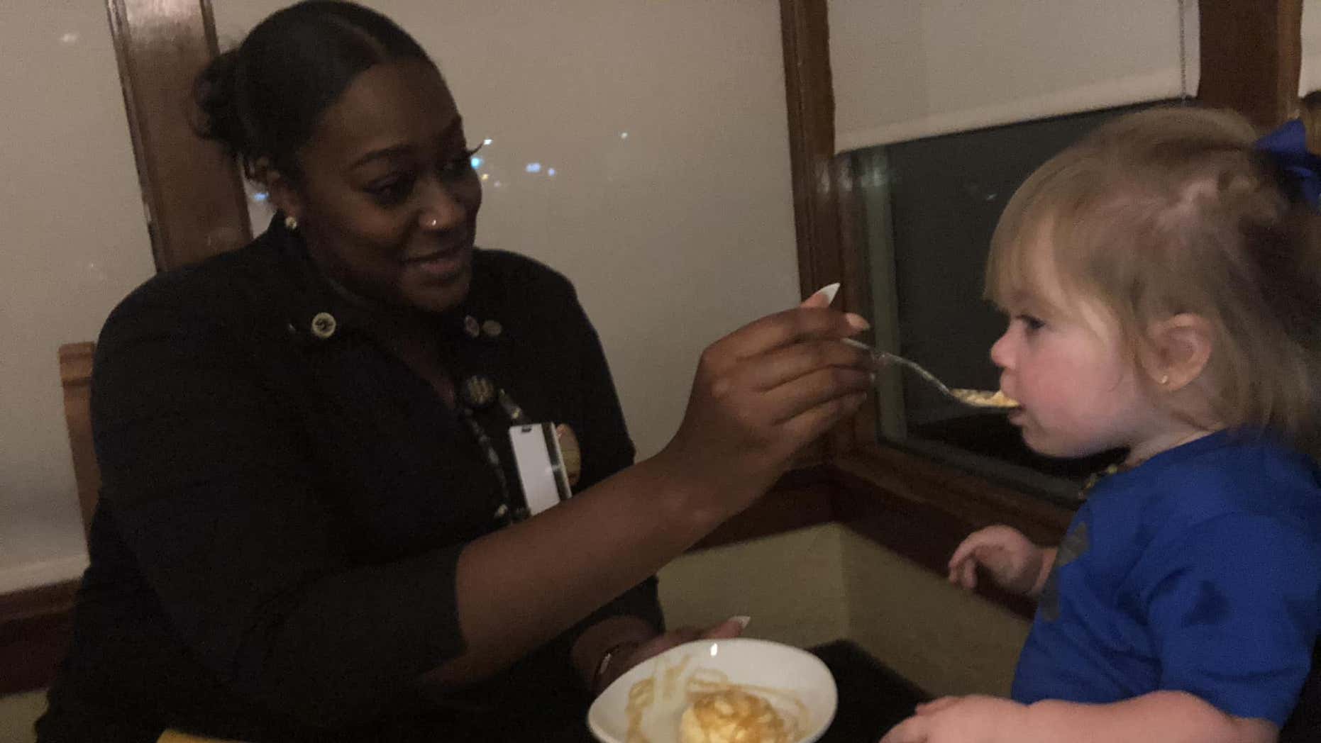 North Carolina Mom Praises Olive Garden Waitress For Act Of