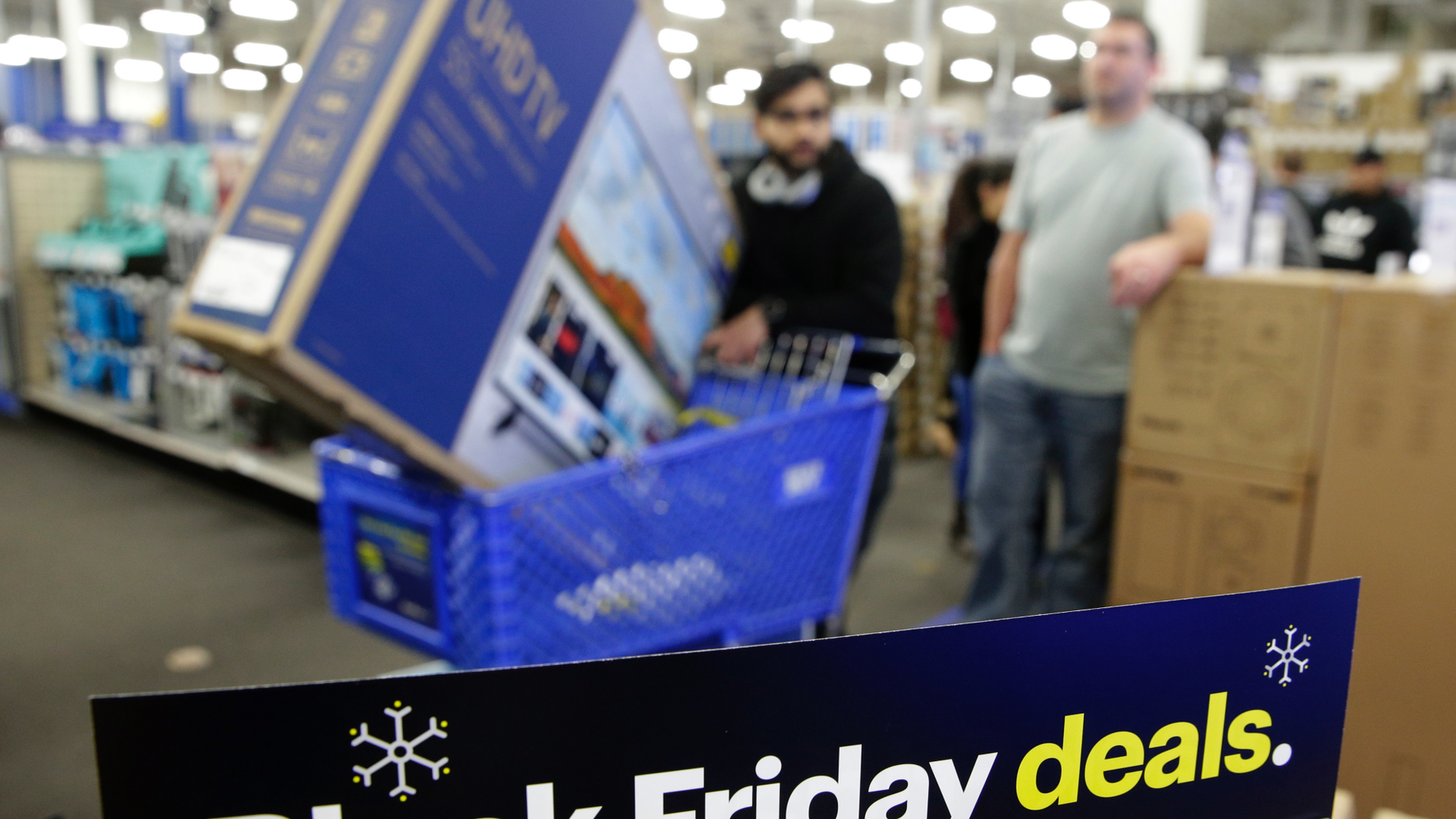 In Era Of Online Retail Black Friday Still Lures A Crowd Fox News