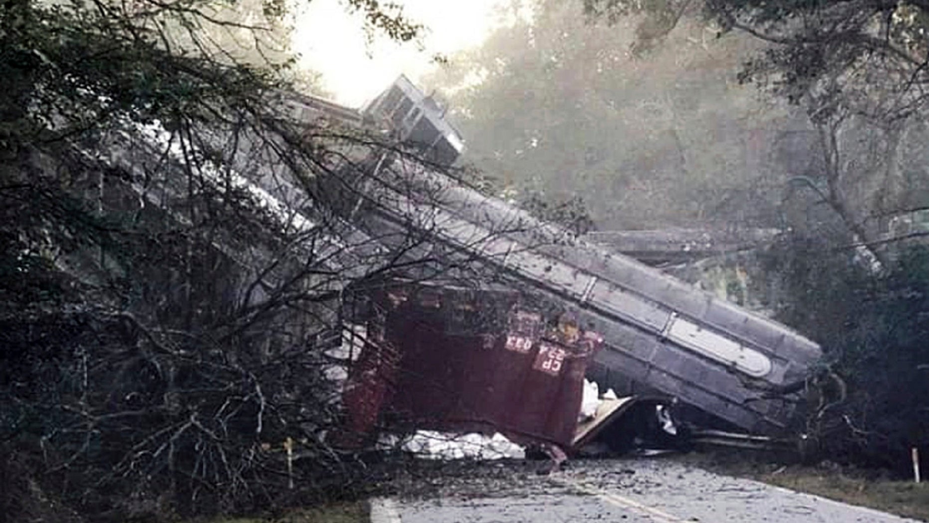More than two dozen rail cars in Georgia on Saturday morning, and promoting the move from the surrounding area, said CSX Railroad.