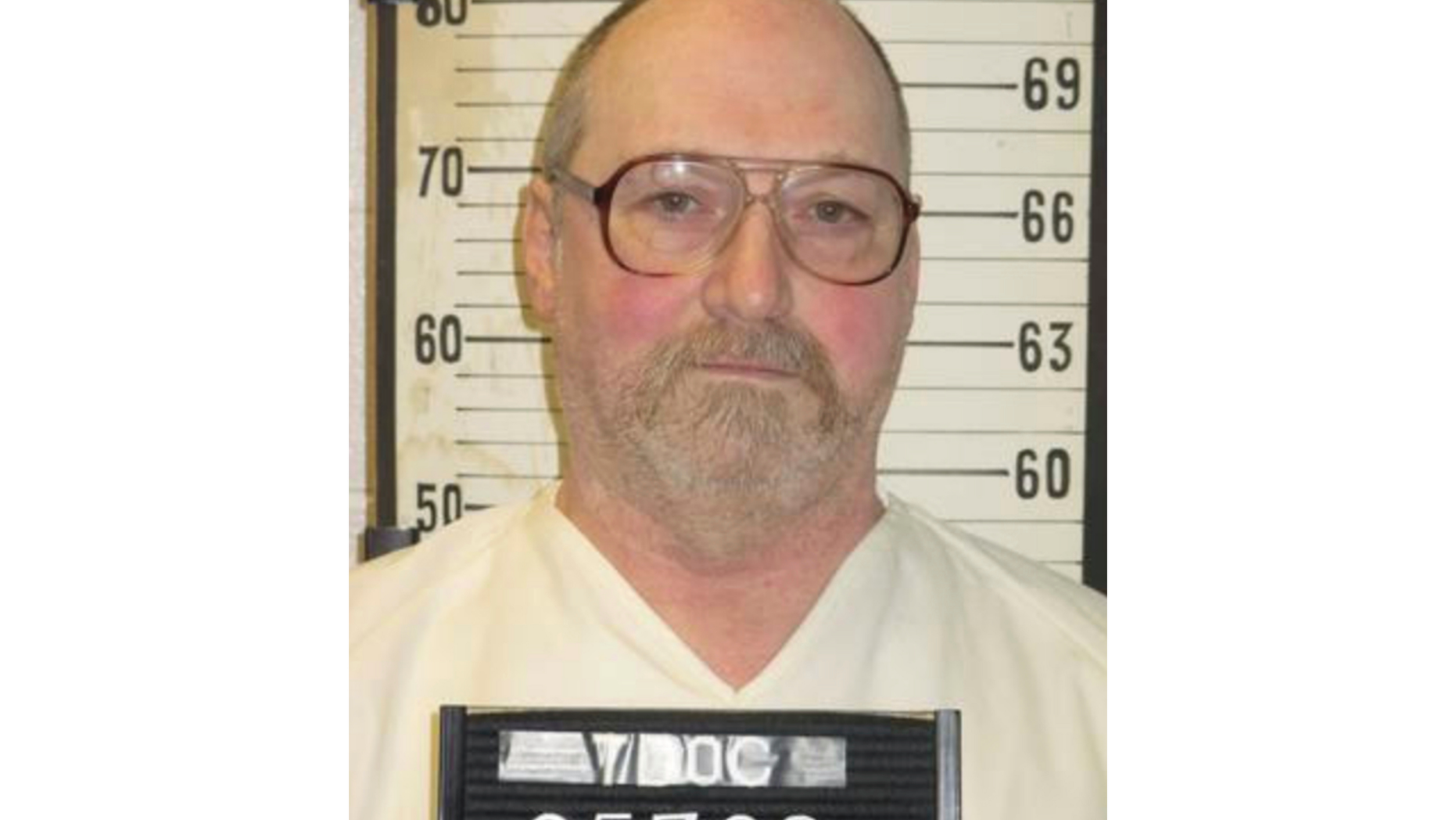 FILE - This undated file photo provided by the Tennessee Department of Correction shows inmate David Earl Miller in Nashville, Tenn. Tennessee death row inmate Miller faces a Tuesday afternoon, Nov. 20, 2018, deadline to inform prison officials whether he wants to be executed by lethal injection or electrocution. Miller is scheduled to die on Dec. 6 for the 1981 murder of 23-year-old Lee Standifer in Knoxville. (Tennessee Department of Correction via AP, File)