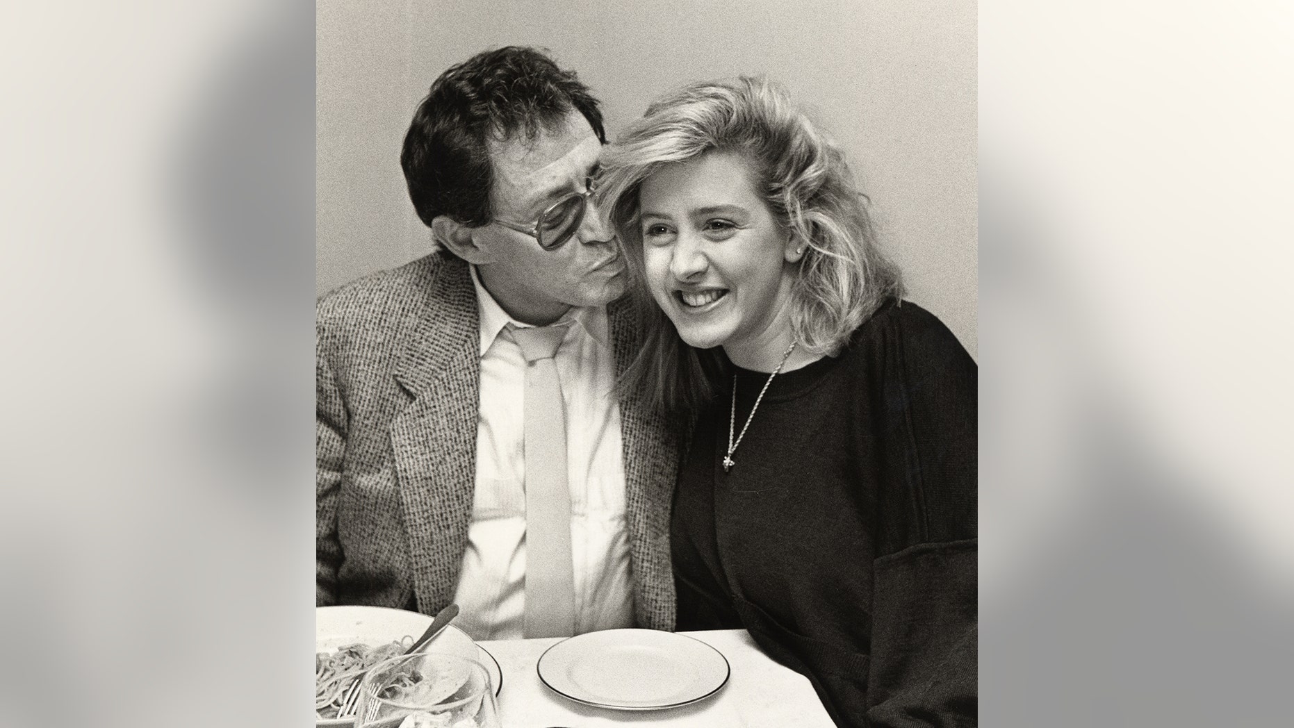 Joely Fisher Says Dad Eddie Fisher Wrote Apology Letter For Exposing joely-fisher-says-dad-eddie-fisher-wrote-apology-letter-for-exposing
