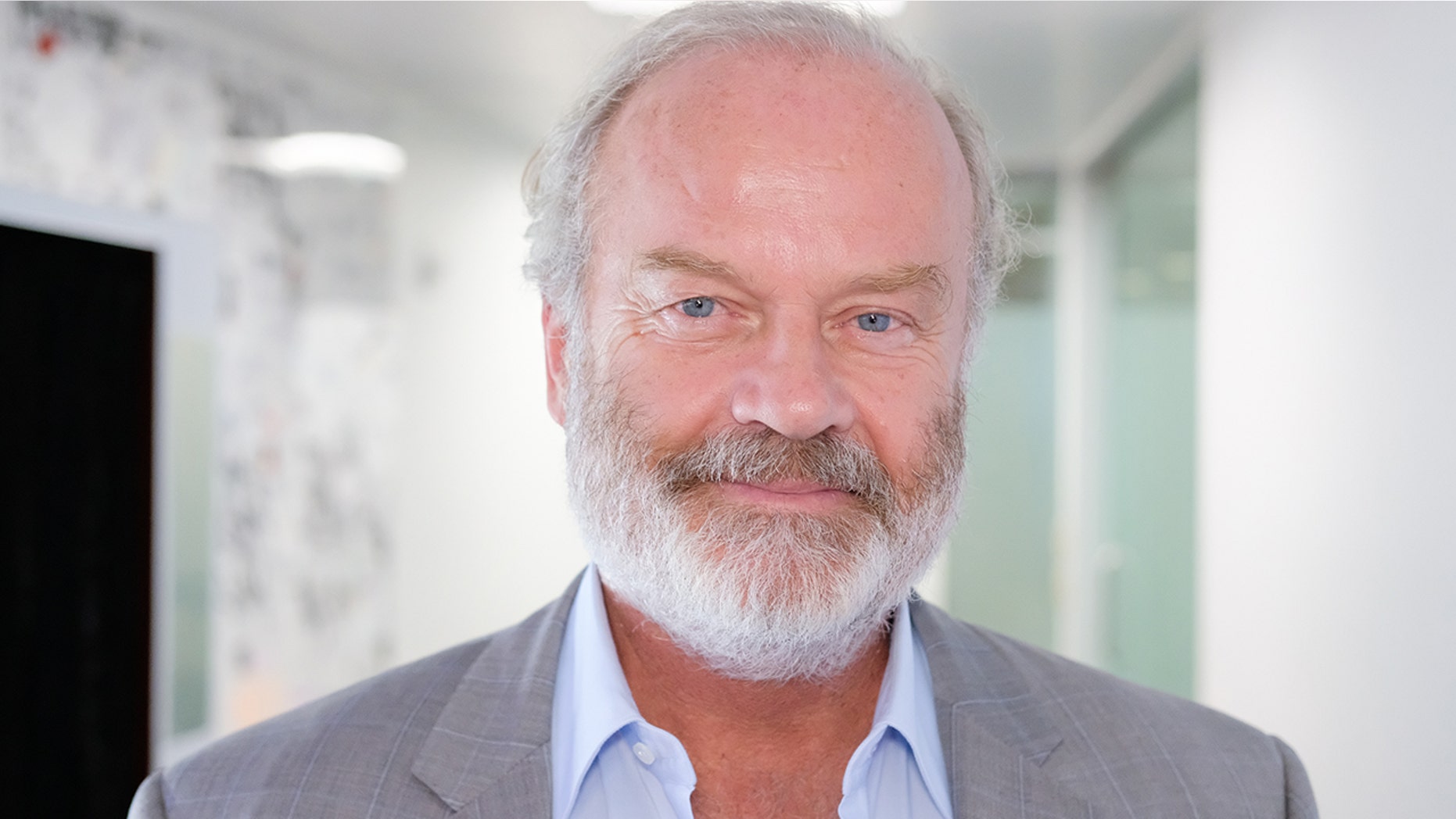Actor Kelsey Grammer visits the SiriusXM Studios on August 8, 2018 in New York City.
