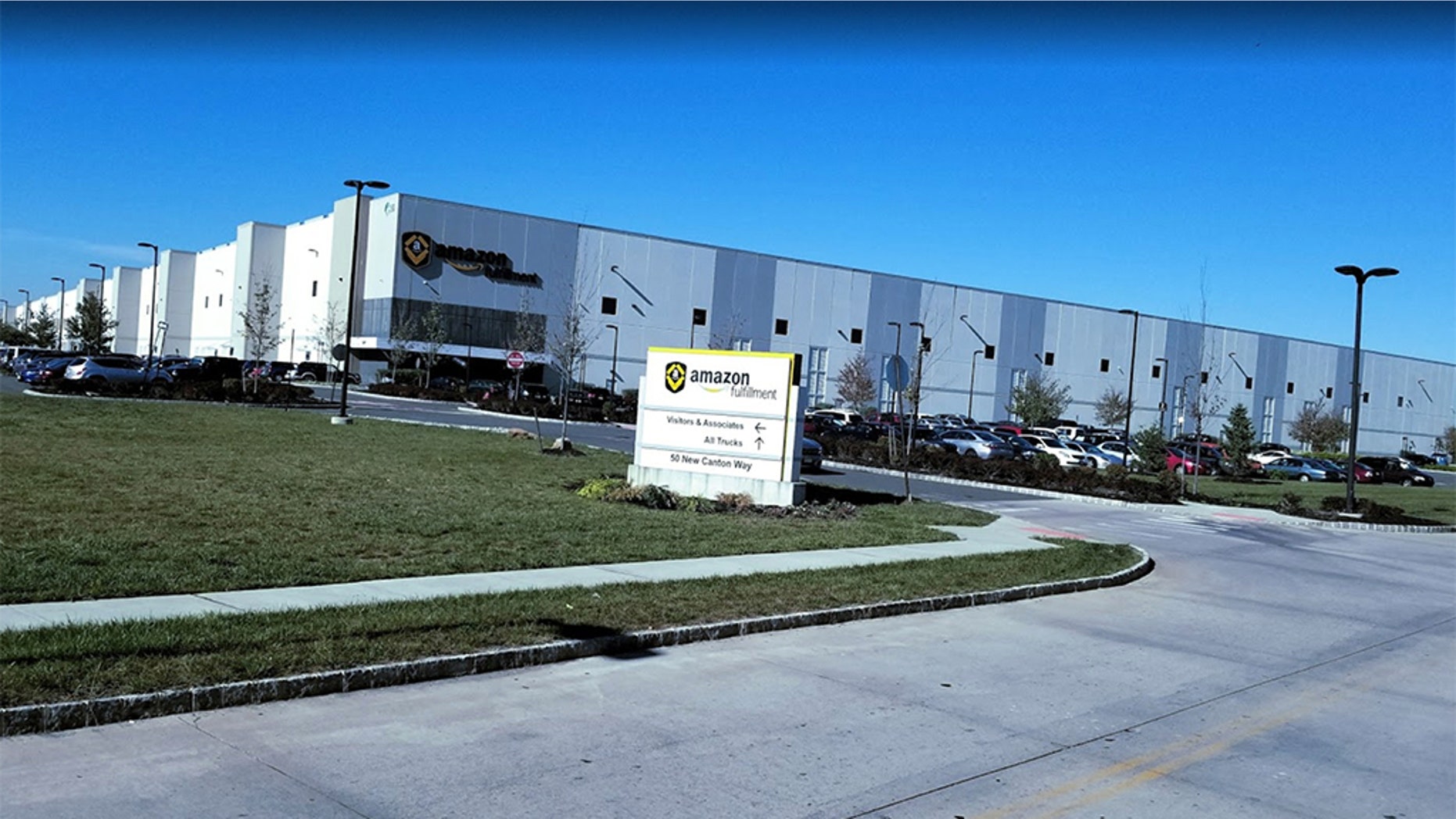 According to officials, 54 workers in Robbinsville (pictured) had difficulty breathing and burning in the throat and eyes after an automated machine pierced a 9 ounce. At about 8:45 in the afternoon, the bear may look repugnant.