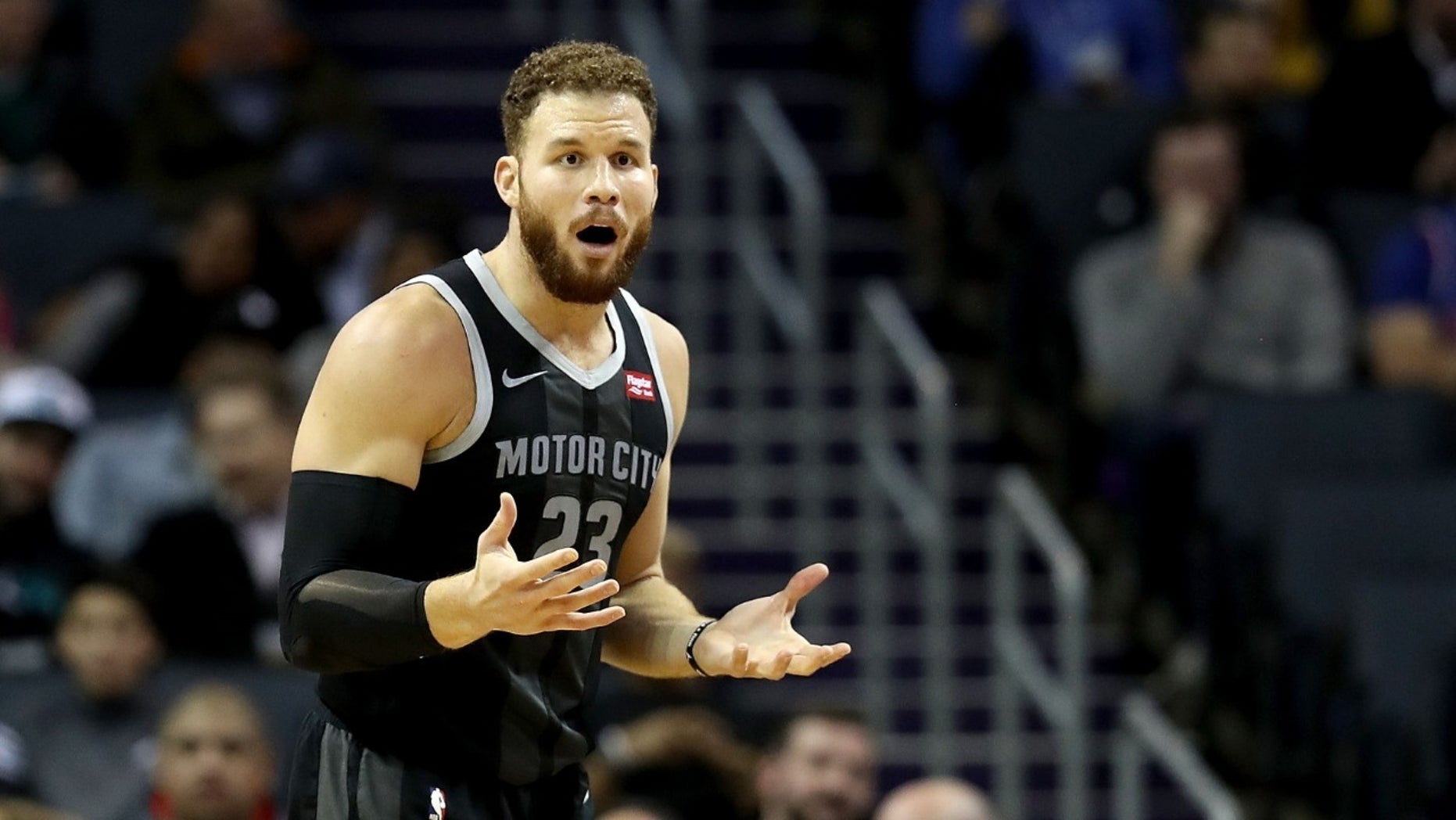 NBA star Blake Griffin uses tablet to argue call with referees