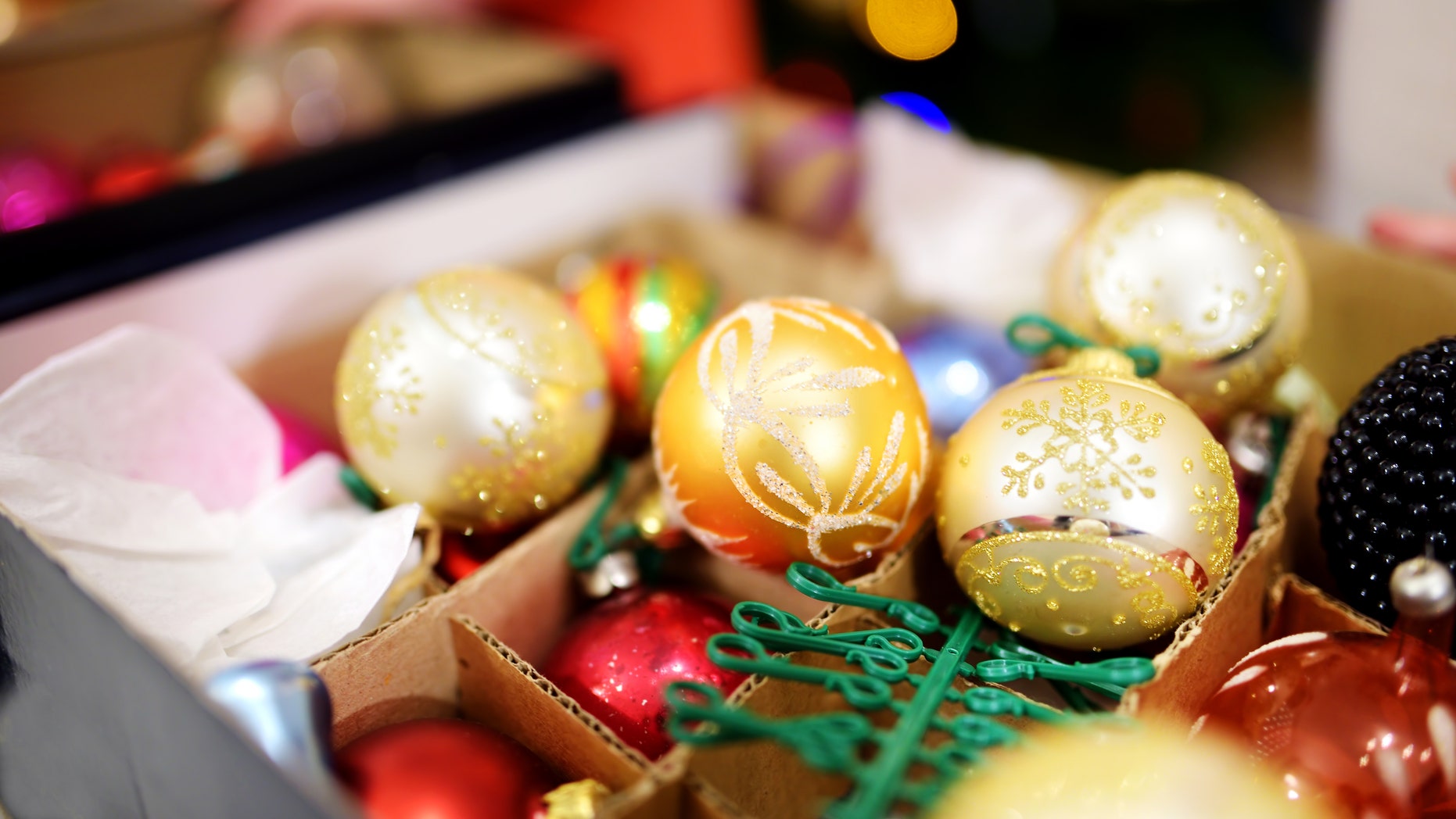 Taking down holiday decorations? Avoid these 7 mistakes everyone makes year after year