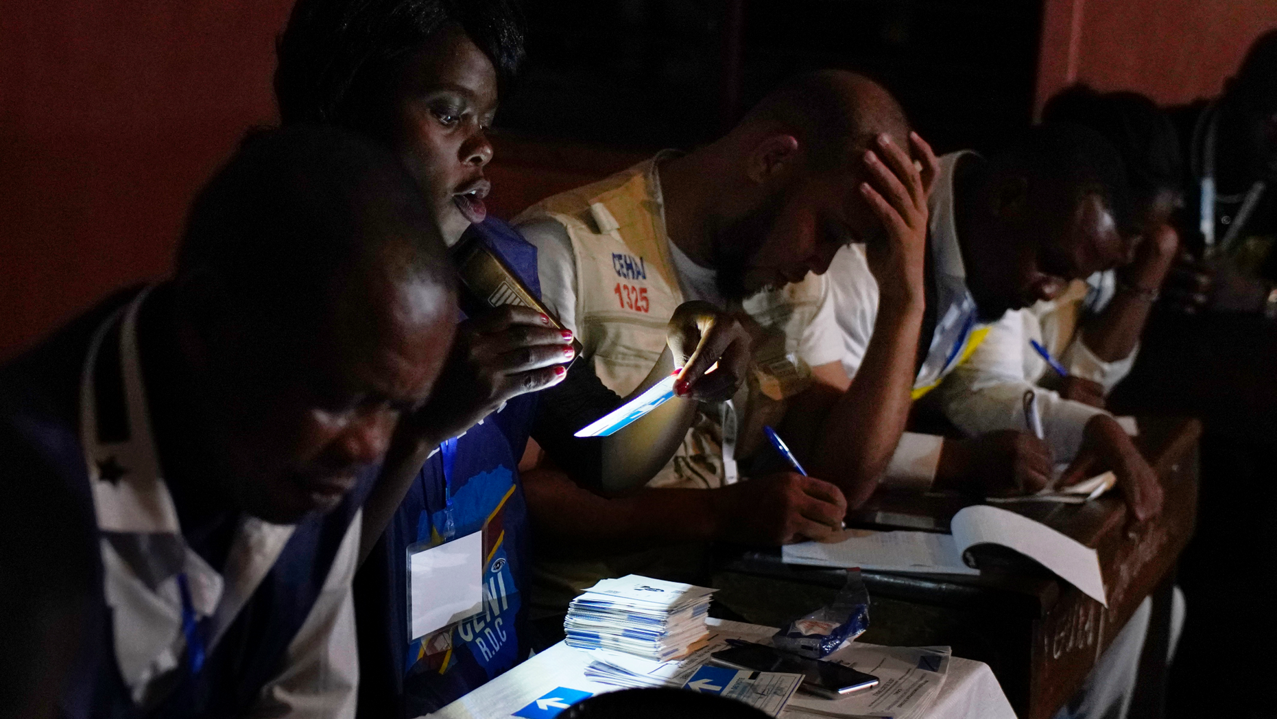 Congo counts votes in presidential election, after delays