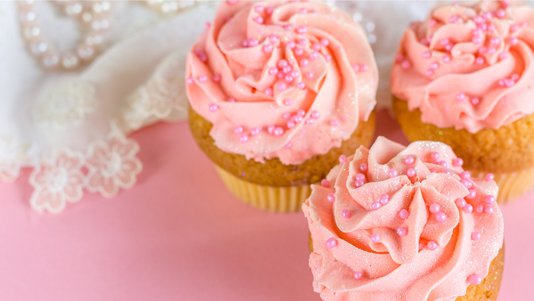 Not all glitter is edible, the FDA said in a warning on Friday.