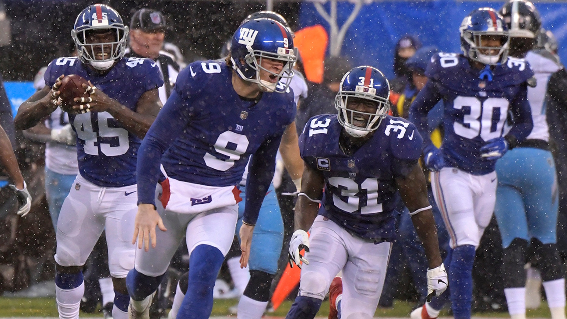 New York Giants punter Riley Dixon (9) reacts after running a fake punt for a first down against the Tennessee Titans during the first half of an NFL football game, Sunday, Dec. 16, 2018, in East Rutherford, N.J.(Associated Press)