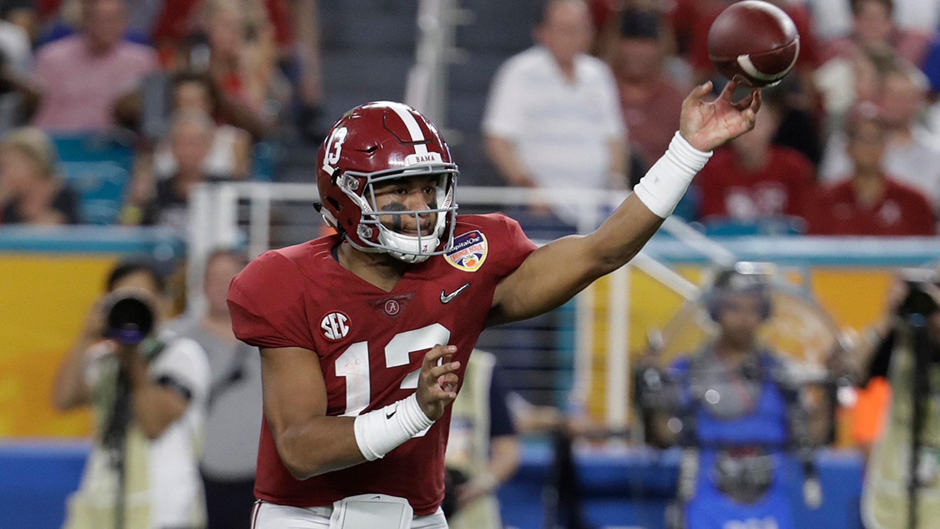 Alabama defeats Oklahoma, sets up showdown with Clemson for college football championship