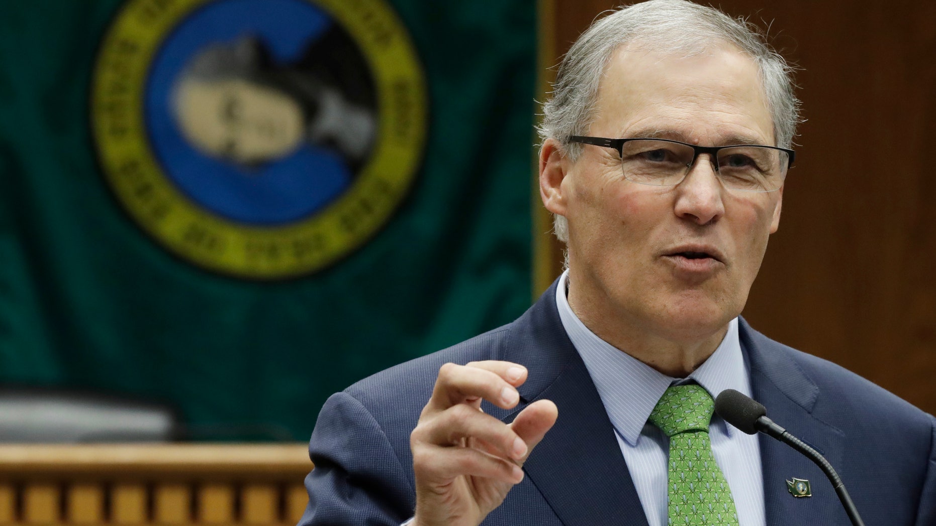 Washington Gov. Jay Inslee on Friday introduced the “Marijuana Justice Initiative,” which is designed to allow a few thousand eligible individuals who have single misdemeanor possession convictions to apply for clemency.