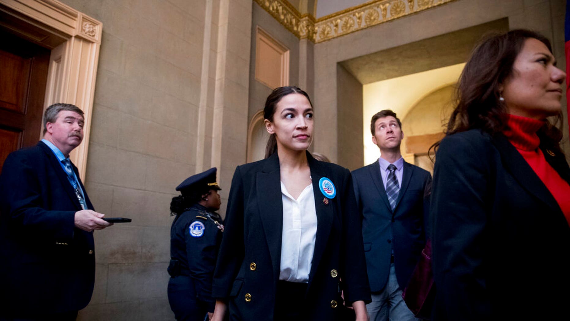 Ocasio-Cortez, other progressive Dems added to House Oversight Committee
