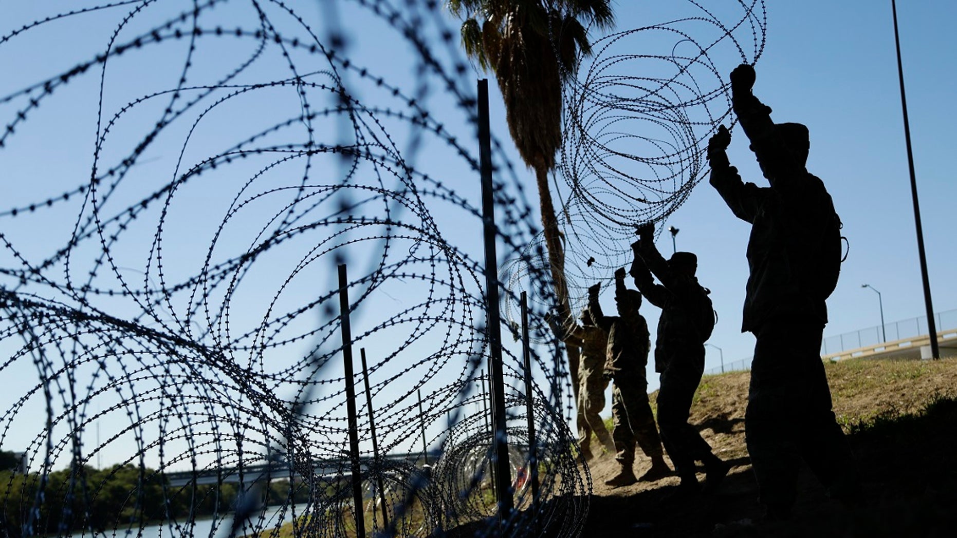 More troops heading to US-Mexico border, Pentagon says