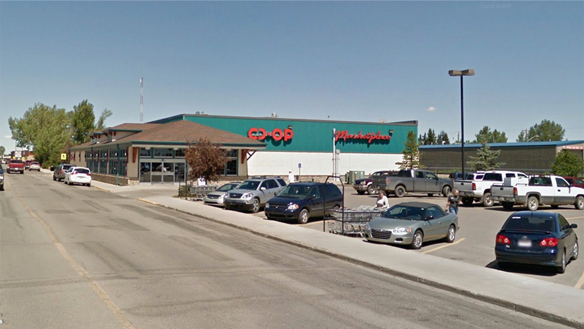 People have been complaining something's been zapping the power out of their key fobs, draining their car batteries and triggering their alarms in a parking lot outside the Westview Co-op grocery store in Carstairs, a small town about 40 miles north of Calgary.
