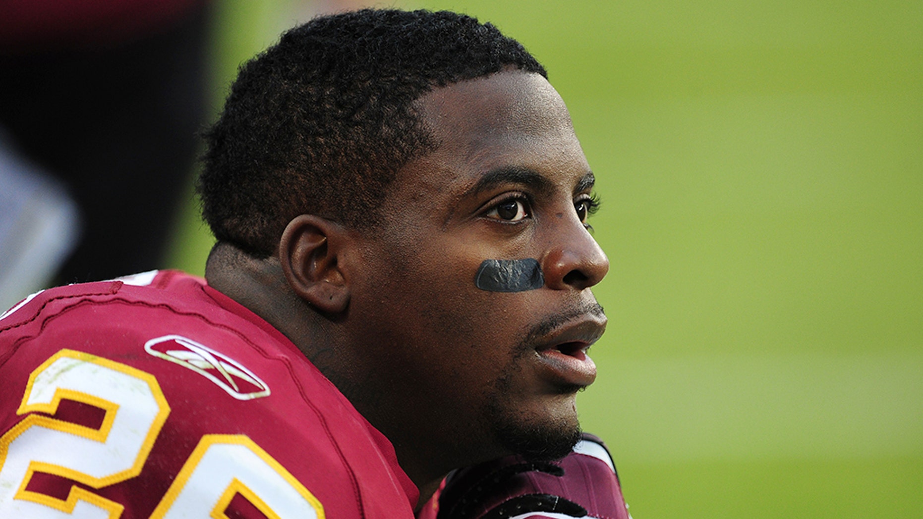 Ex Nfl Great Clinton Portis Took Shot Of Hennessy Before