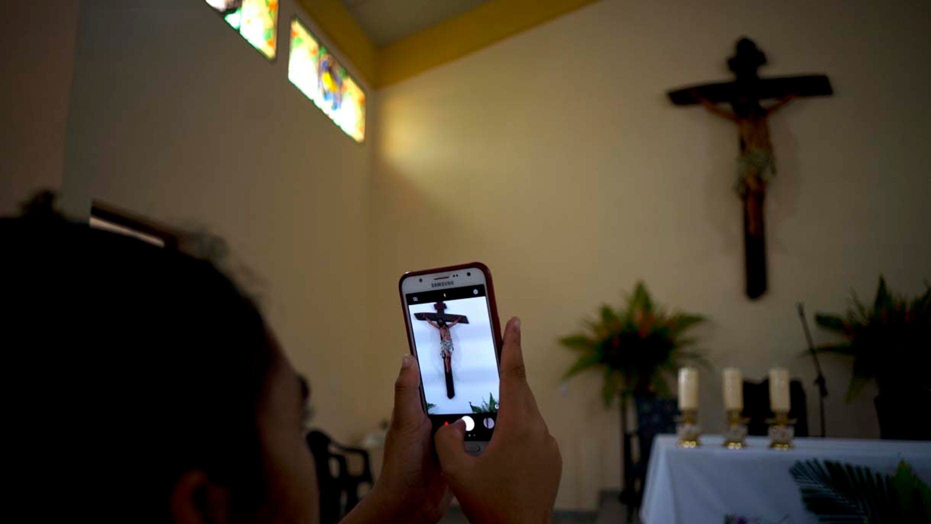 Cuba opens first church since start of communist rule with aid from Florida congregation