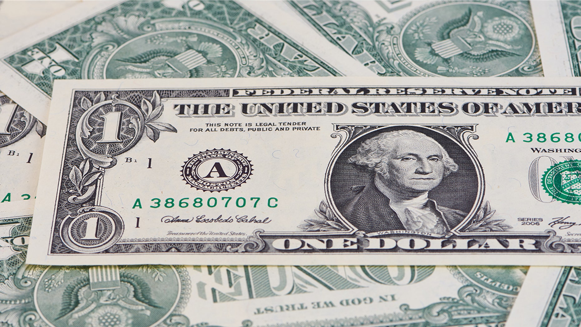 Mark Corbett, who is accused of swindling veterans of their retirement and disability benefits for more than 7 years, old to pay $1 as part of a settlement. (istock)