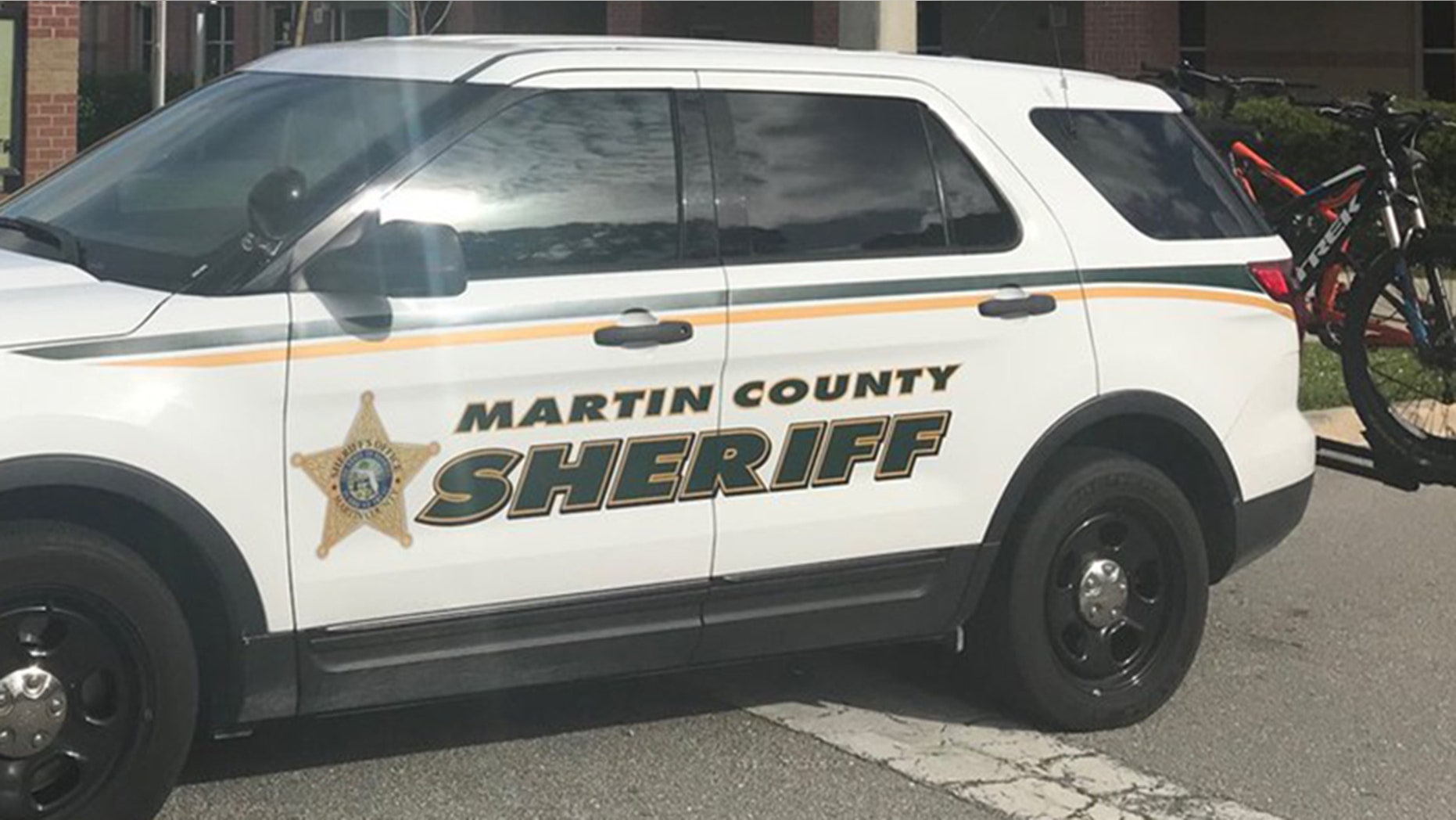 Florida deputy fired after multiple false drug arrests, 9 releases