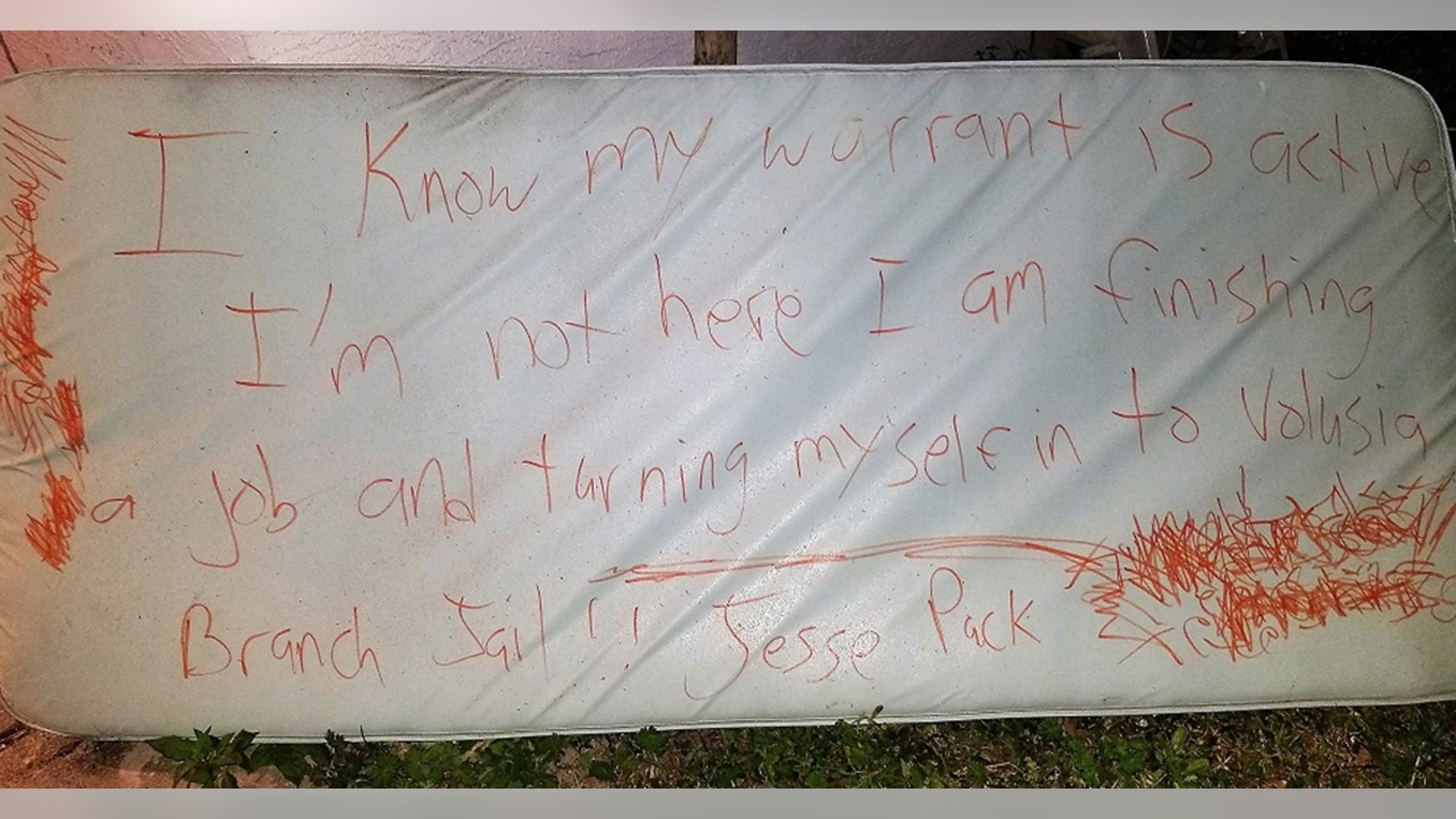 A Florida man left police a note letting him know he was aware of the warrant out for his arrest.