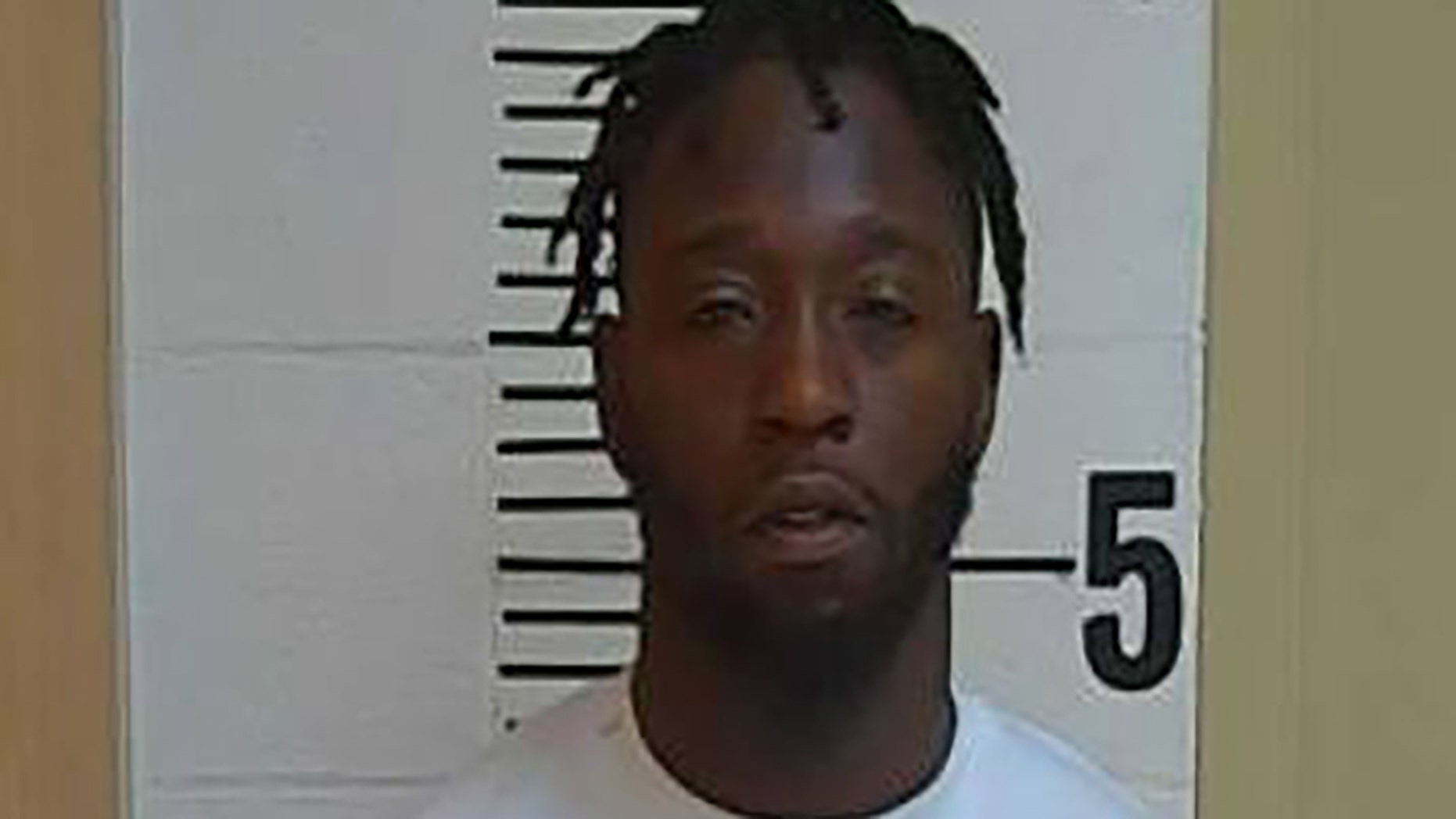 Kansas City Chiefs wide receiver De'Anthony Thomas was arrested Saturday.