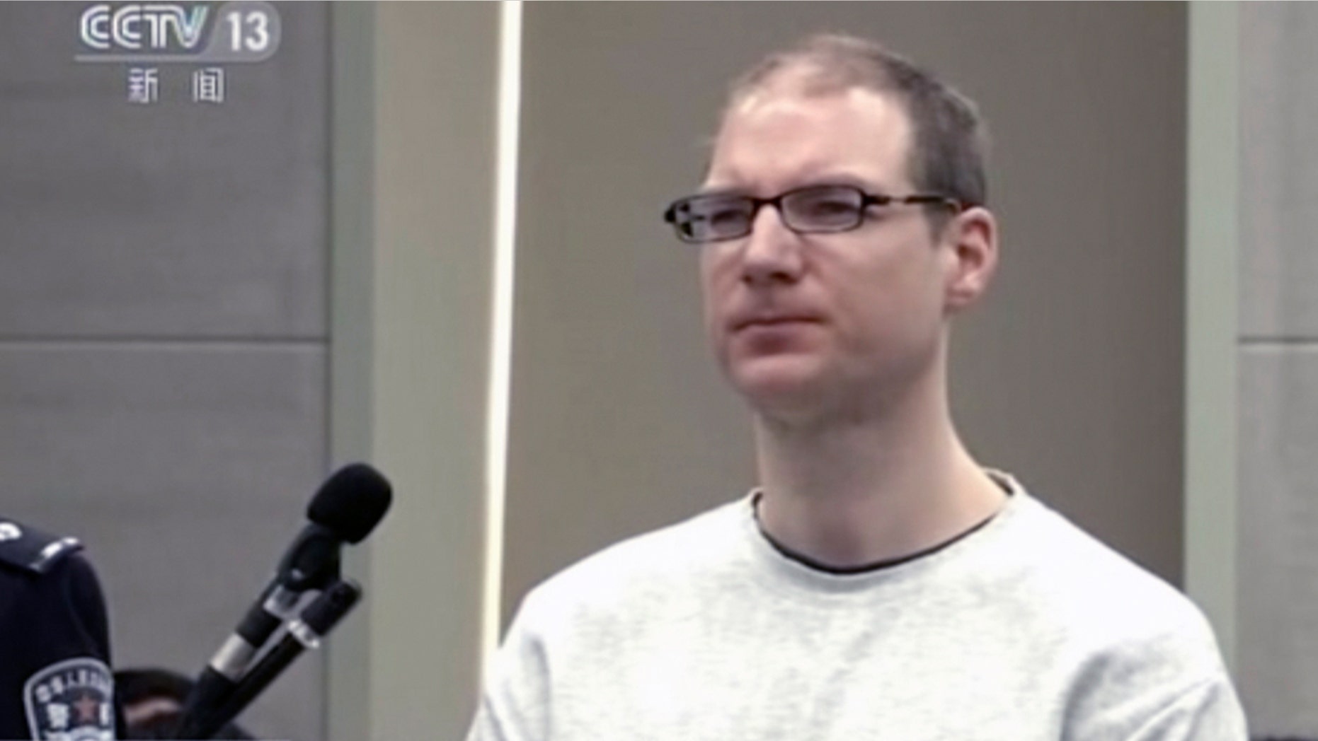 A Chinese court in northeastern Liaoning province announced Monday that it had sentenced Robert Lloyd Schellenberg to death, reversing an earlier 2016 ruling that sentenced him to 15 years in prison.(CCTV via AP)
