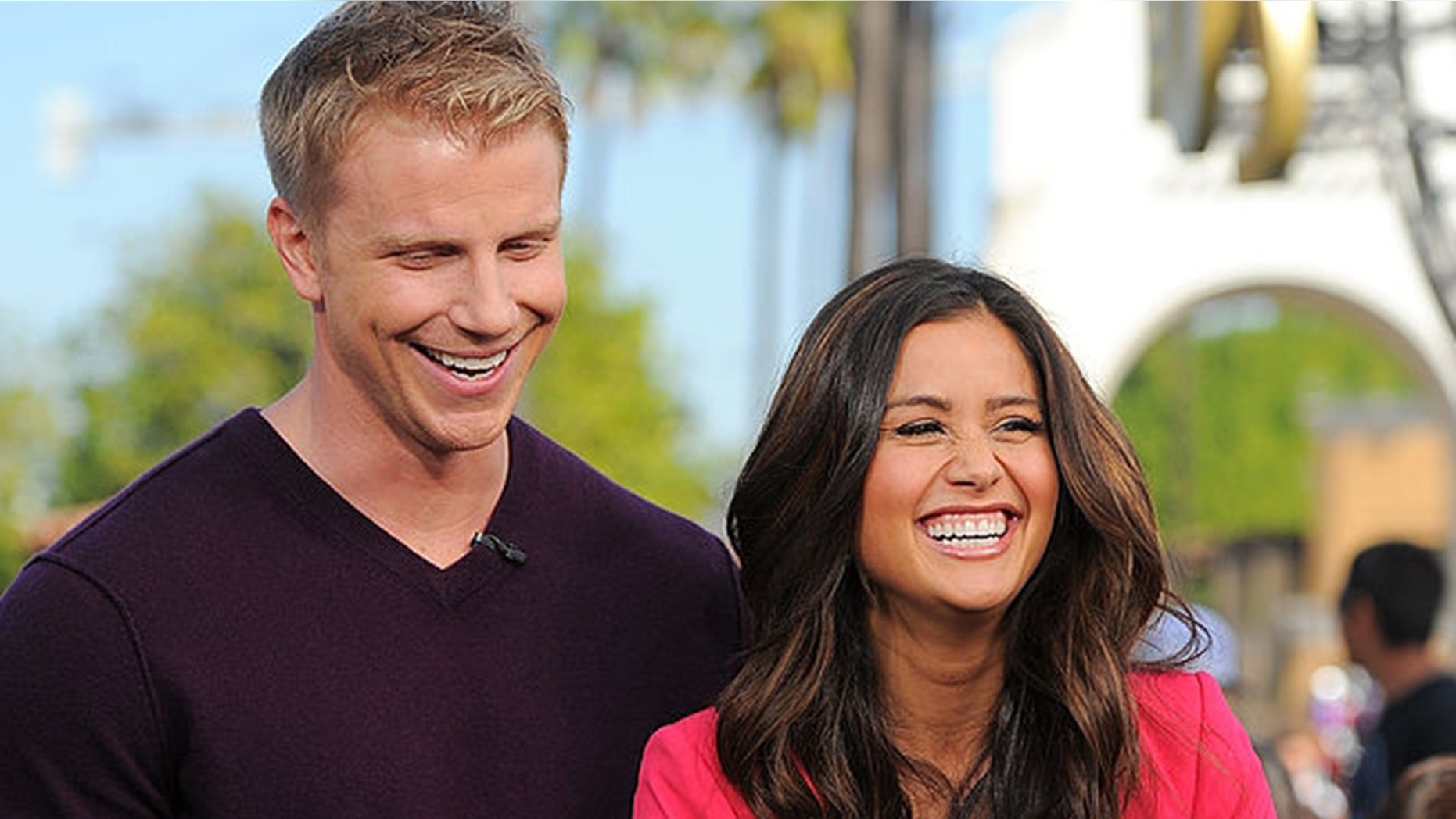 Sean and Catherine Lowe are inviting people to join them at Subway in Dallas for Valentine's Day.