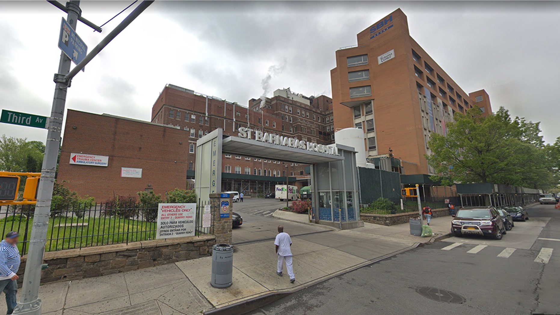 Shirell Powell is suing St. Barnabas Hospital in the Bronx for a misidentified case, saying she and other relatives have gone through more than a month of unnecessary suffering.