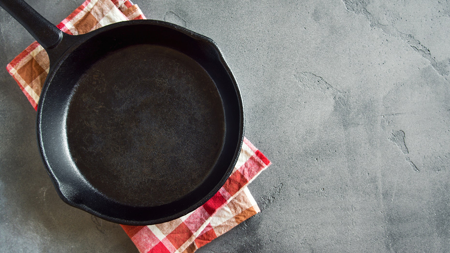 4 Foods You Should Never Cook In Cast Iron Fox News 