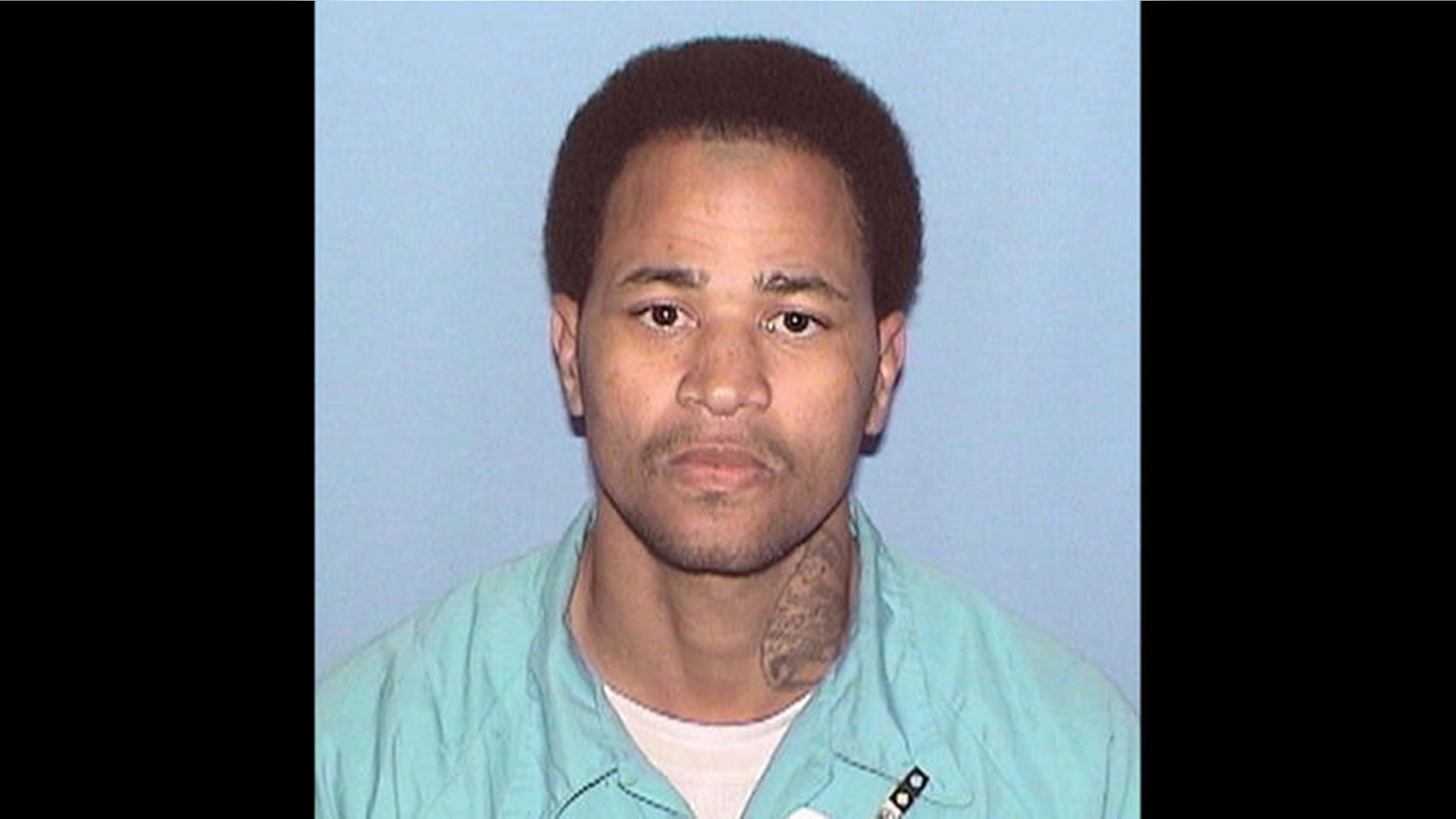 Major N. McCoy attempted to rob a Chicago-area bank by demanding $20,000 in "big bills," police said.