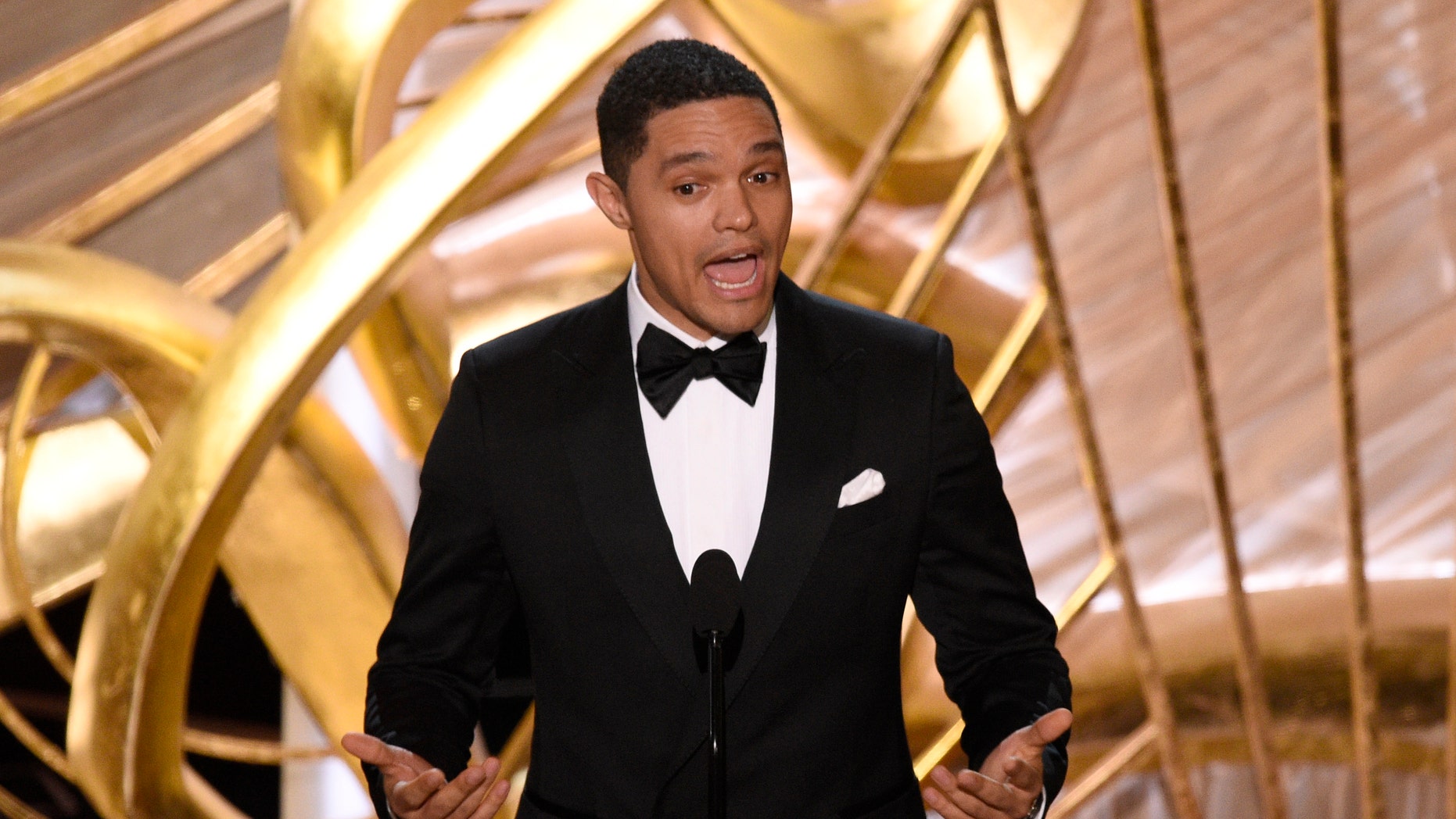 Trevor Noah trolls Oscar audiences with sneaky Black Panther joke Trevor Noah trolls Oscar audiences with sneaky Black Panther joke