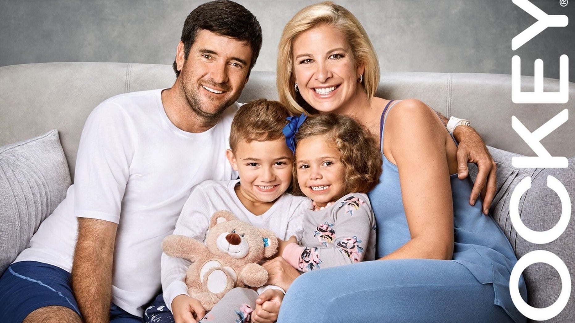 Pro-golfer Bubba Watson, wife reveal difficult adoption process, hope ...