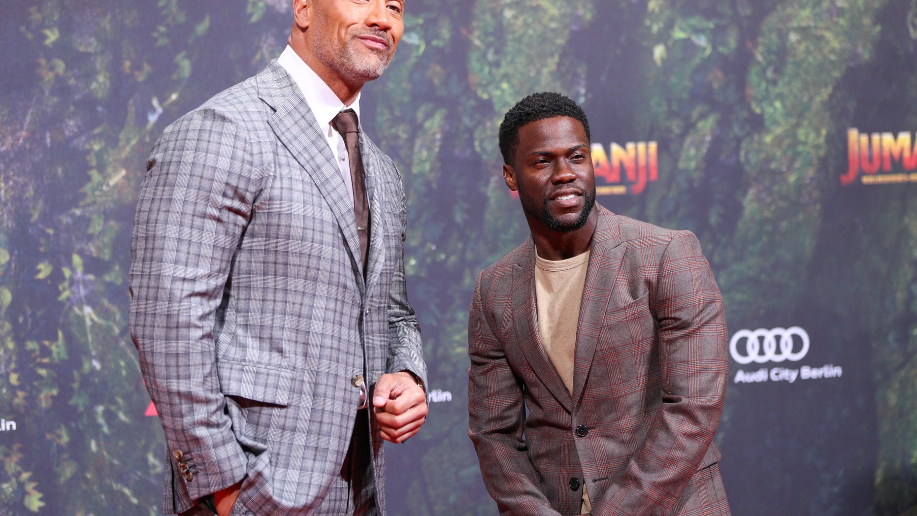 Dwayne 'The Rock' Johnson playfully poked fun at his 'Jumanji' co-star Kevin Hart over his Oscars hosting controversy.