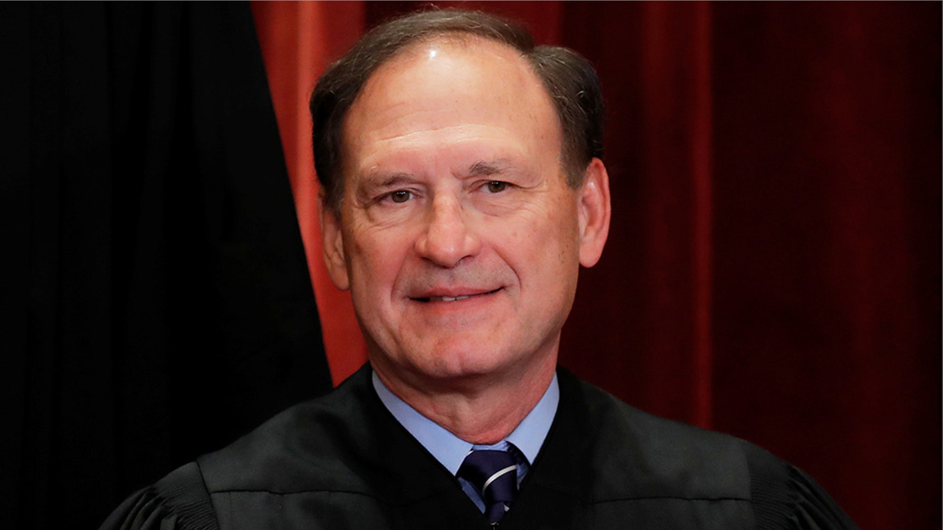 U.S. Supreme Court Associate Justice Samuel Alito, Jr is seen during a group portrait session for the new full court at the Supreme Court in Washington, U.S., November 30, 2018. REUTERS/Jim Young