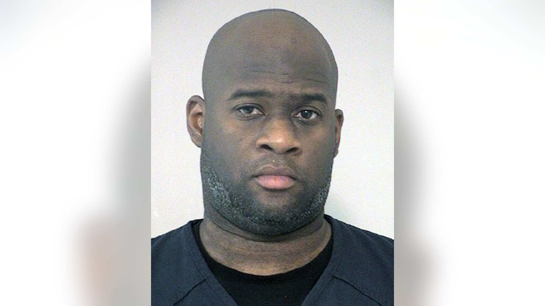 Former Texas, NFL player Vince Young arrested on DWI charges