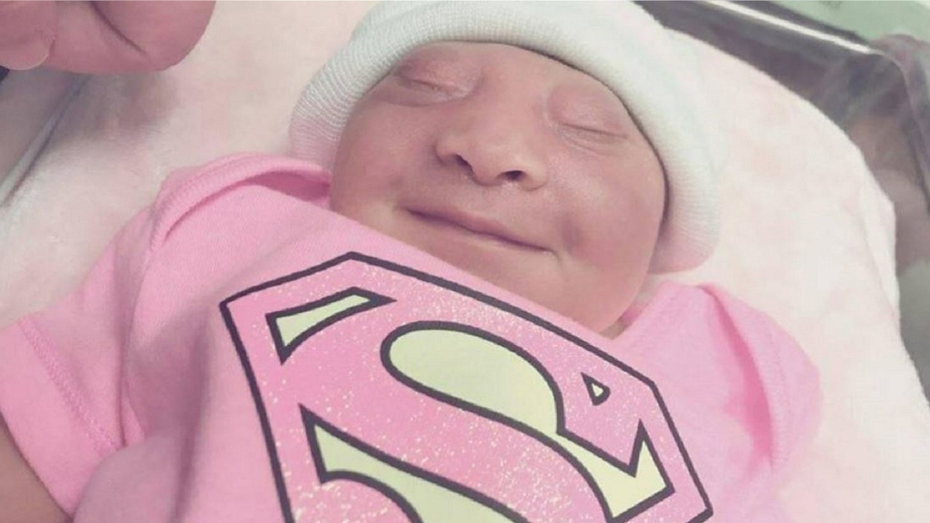 Mother Krysta Davis carried dying baby Rylei Arcadia to term in order to donate her organs.