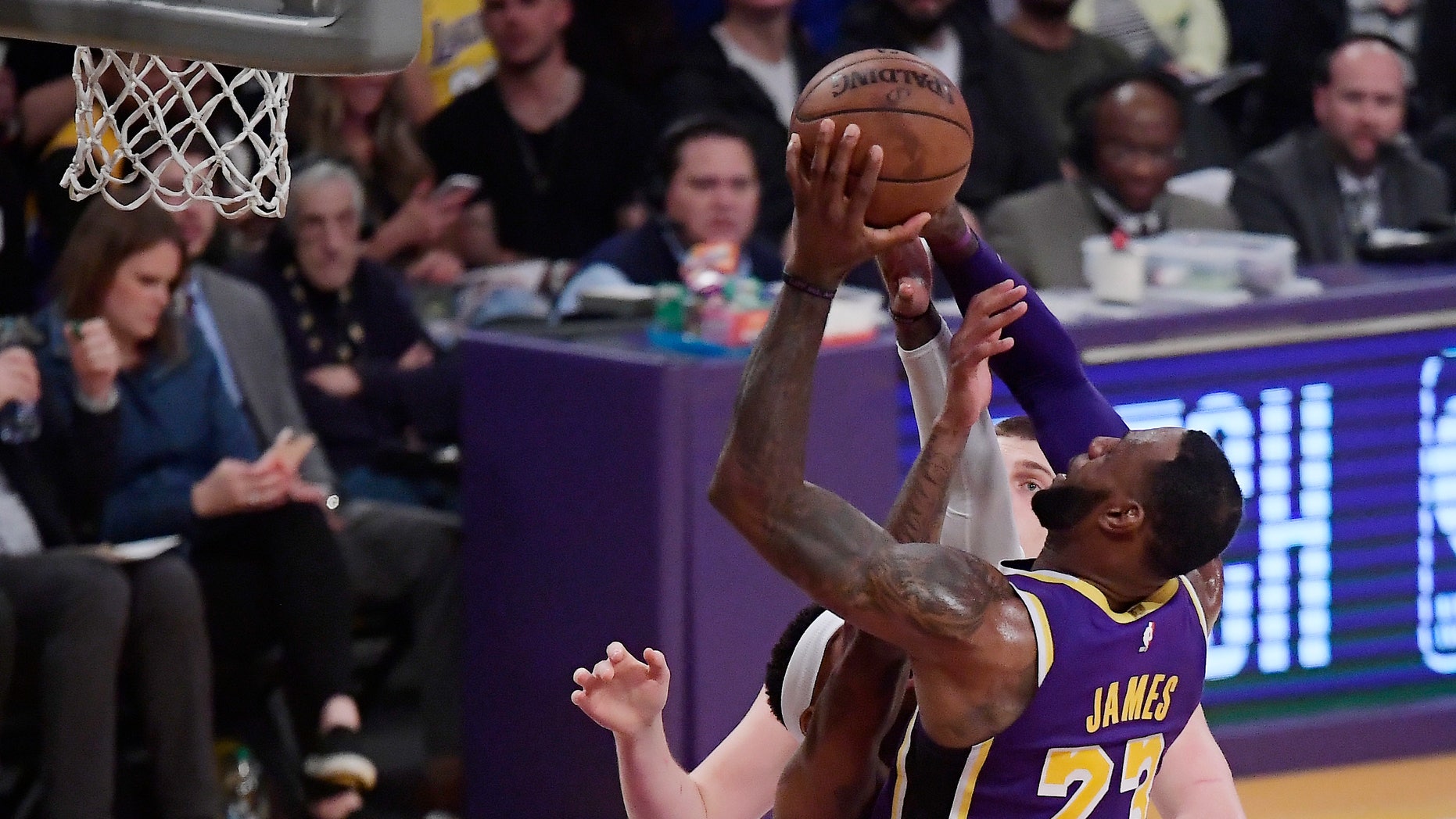 Lakers reportedly to limit LeBron's workload Lakers reportedly to limit LeBron's workload