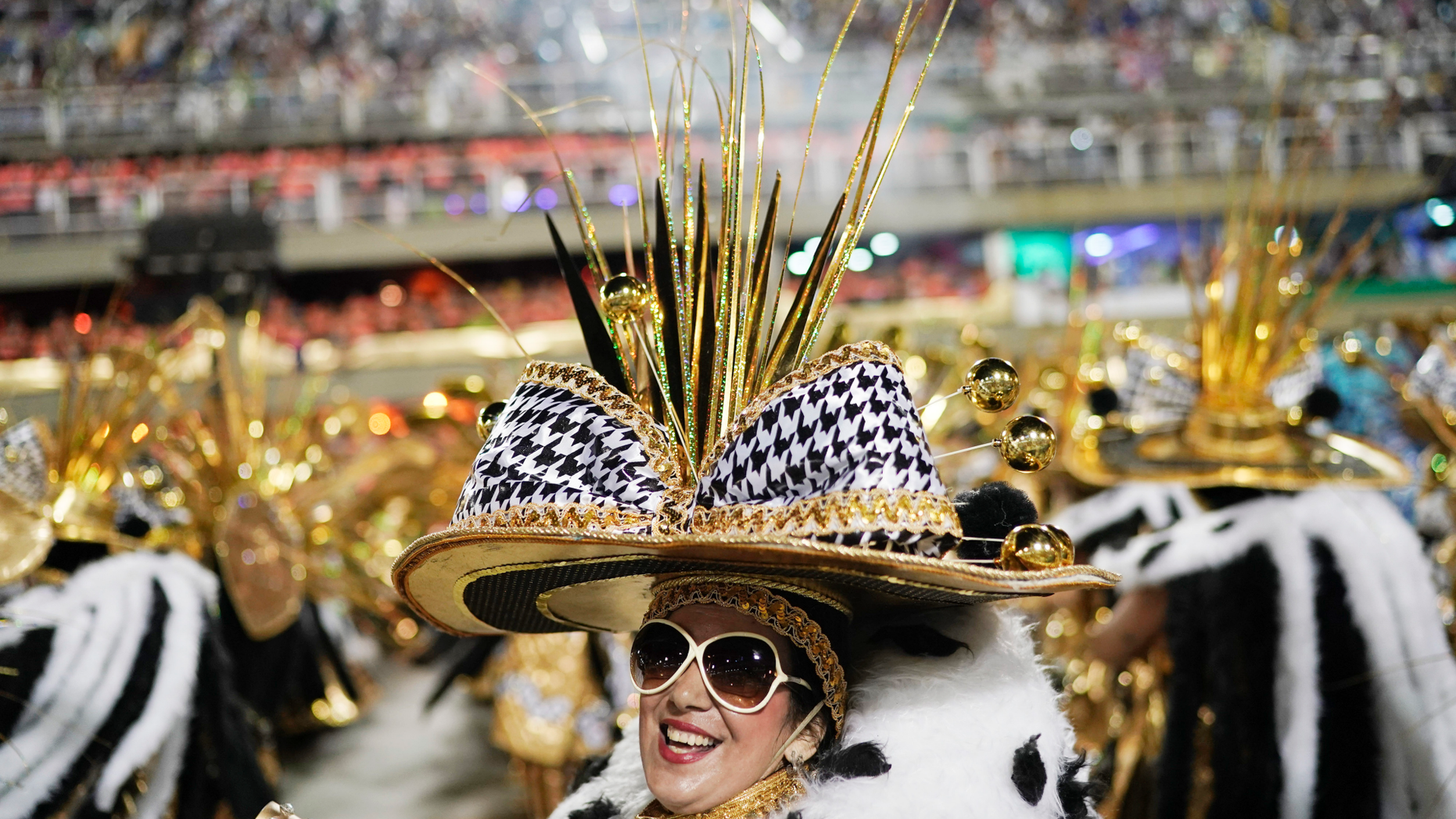 A performer from the Imperatriz Leopoldinense samba school parades during Carnival celebrations at the Sambadrome in Rio de Janeiro, Brazil, Monday, March 4, 2019. (AP Photo/Leo Correa)
